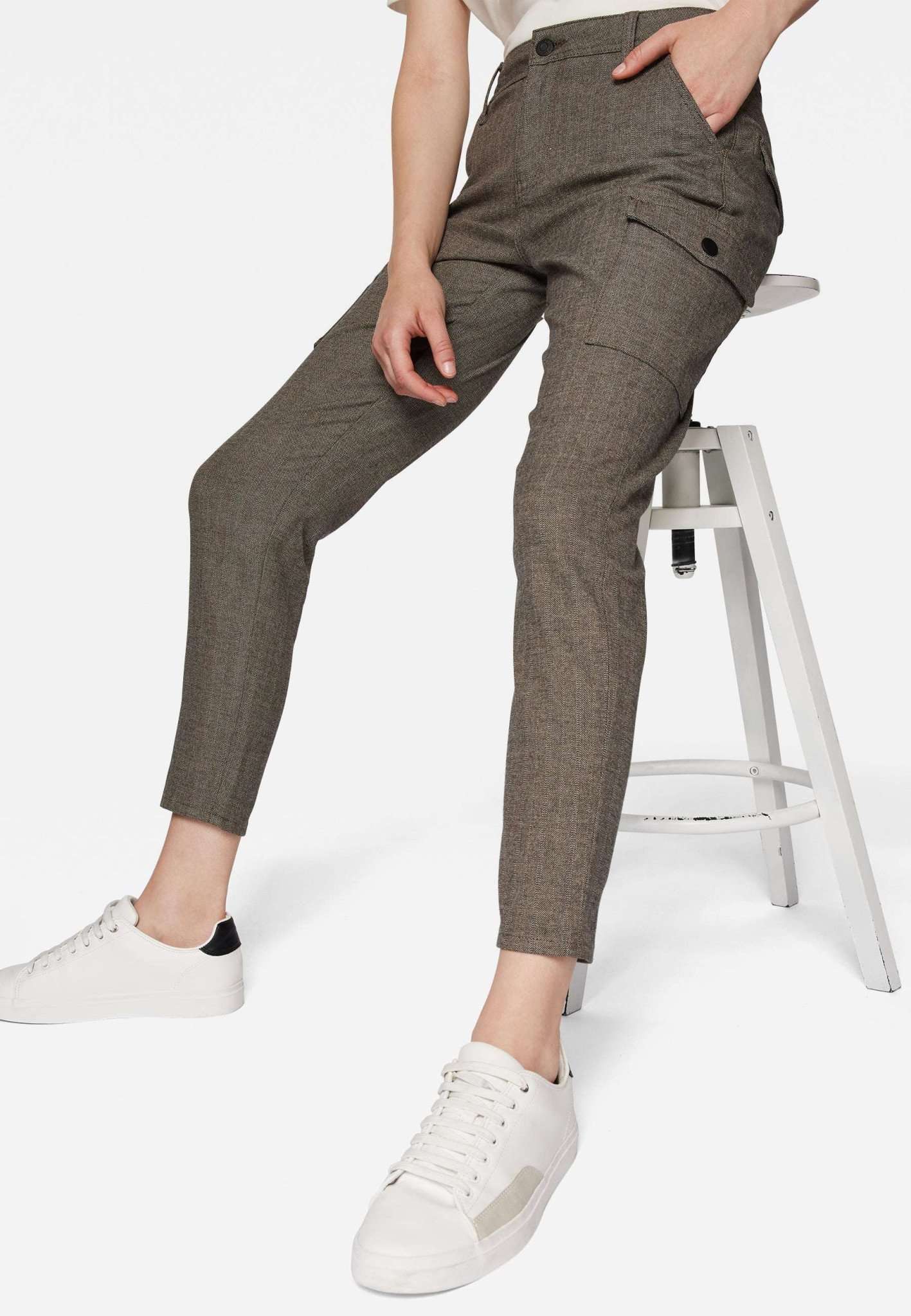 Luzi in Brown Herringbone Smart Sporty Pants Mavi