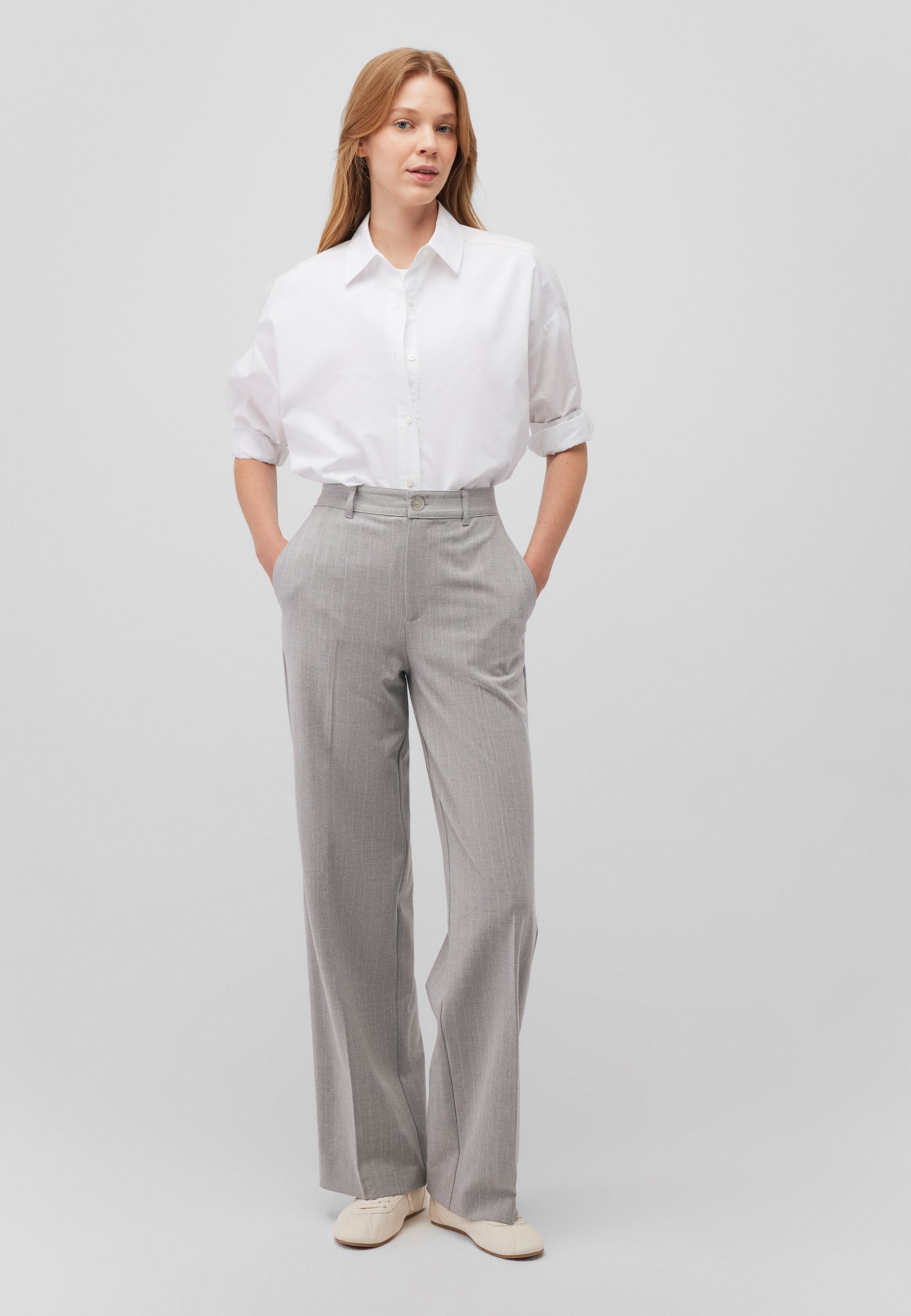 Woven Pants in Grey Stripe Pants Mavi