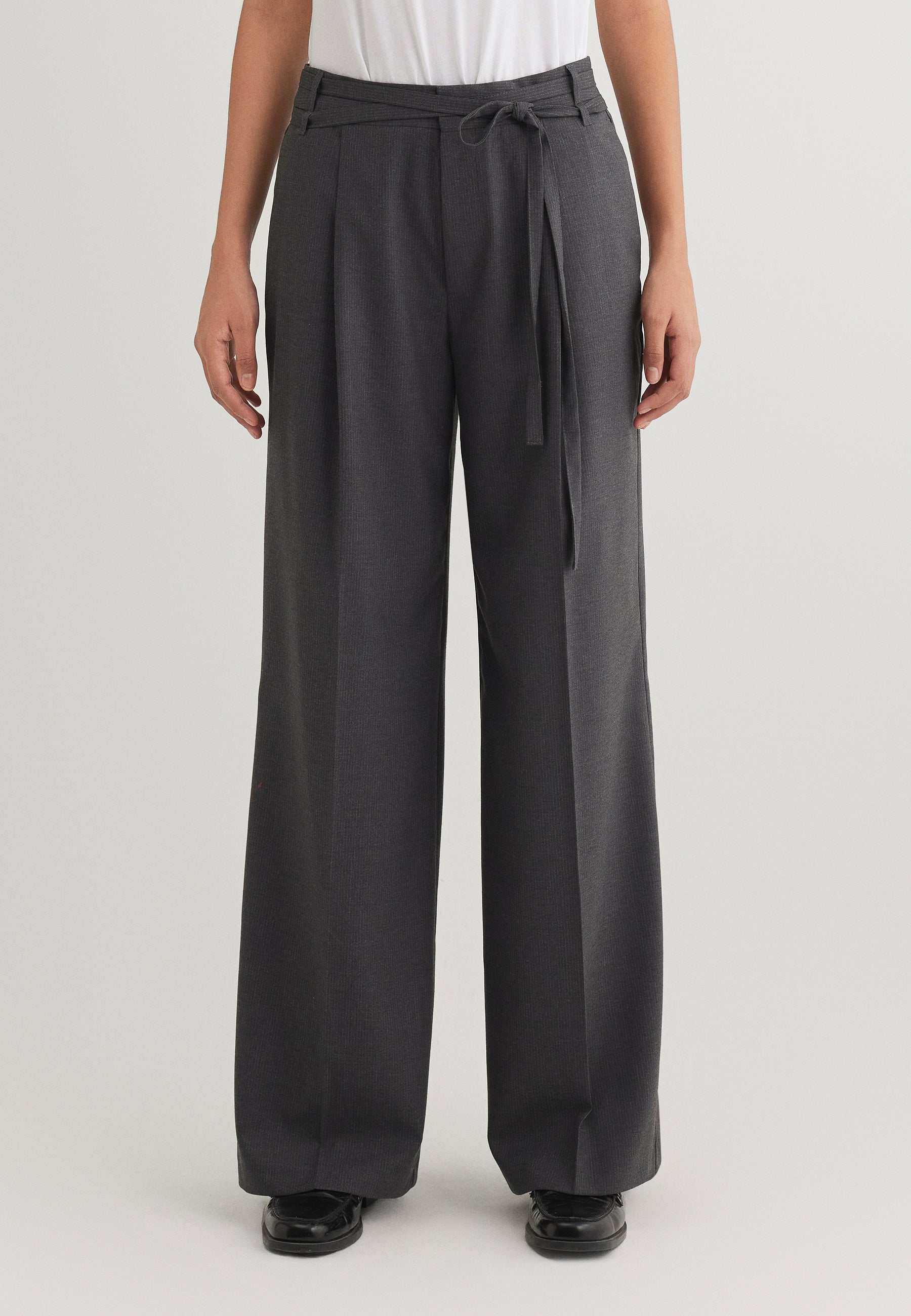 Woven Pants Belt in Antrasit Pin Stripe Pants Mavi