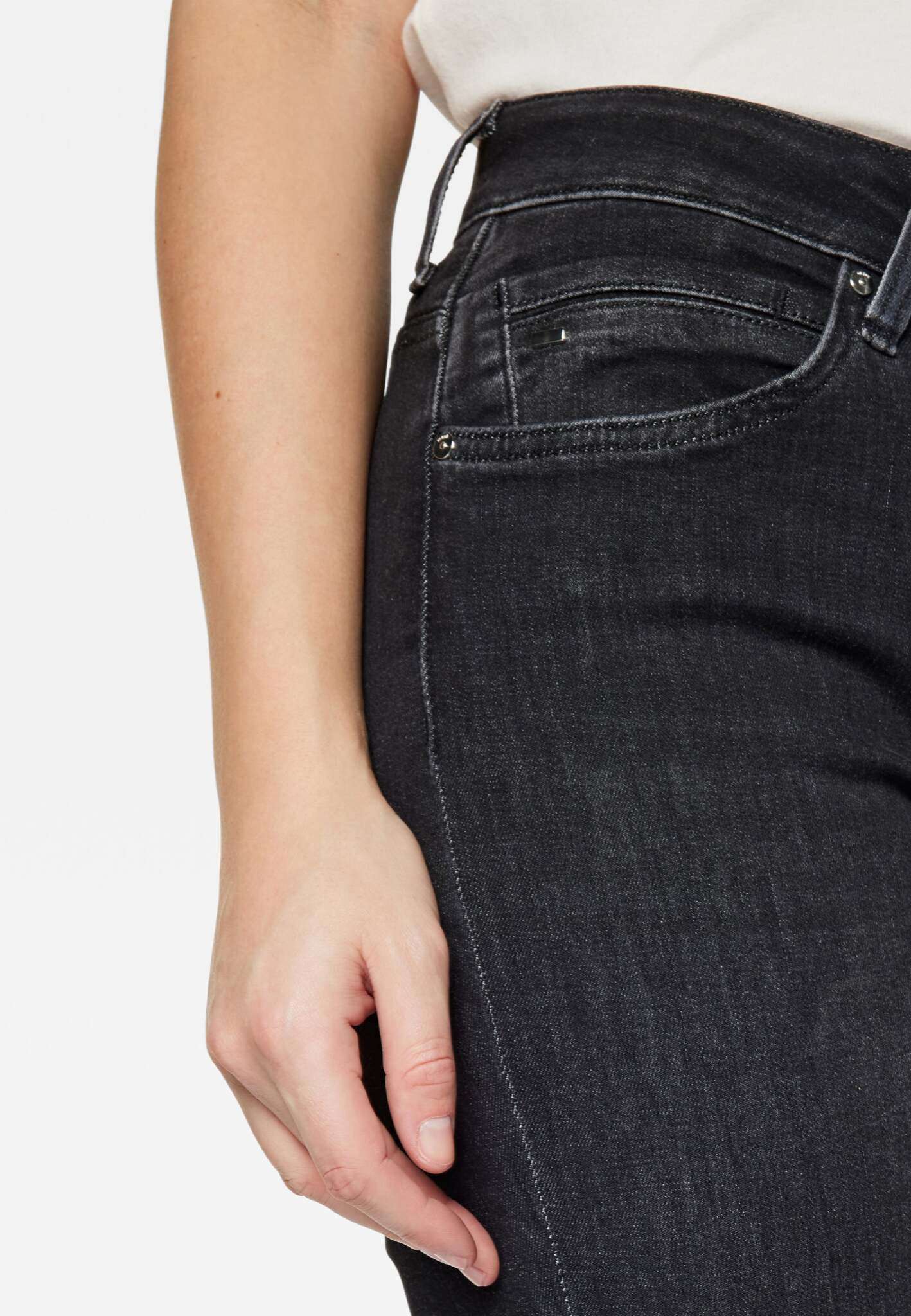 Kendra in Smoke Brushed Glam Jeans Mavi