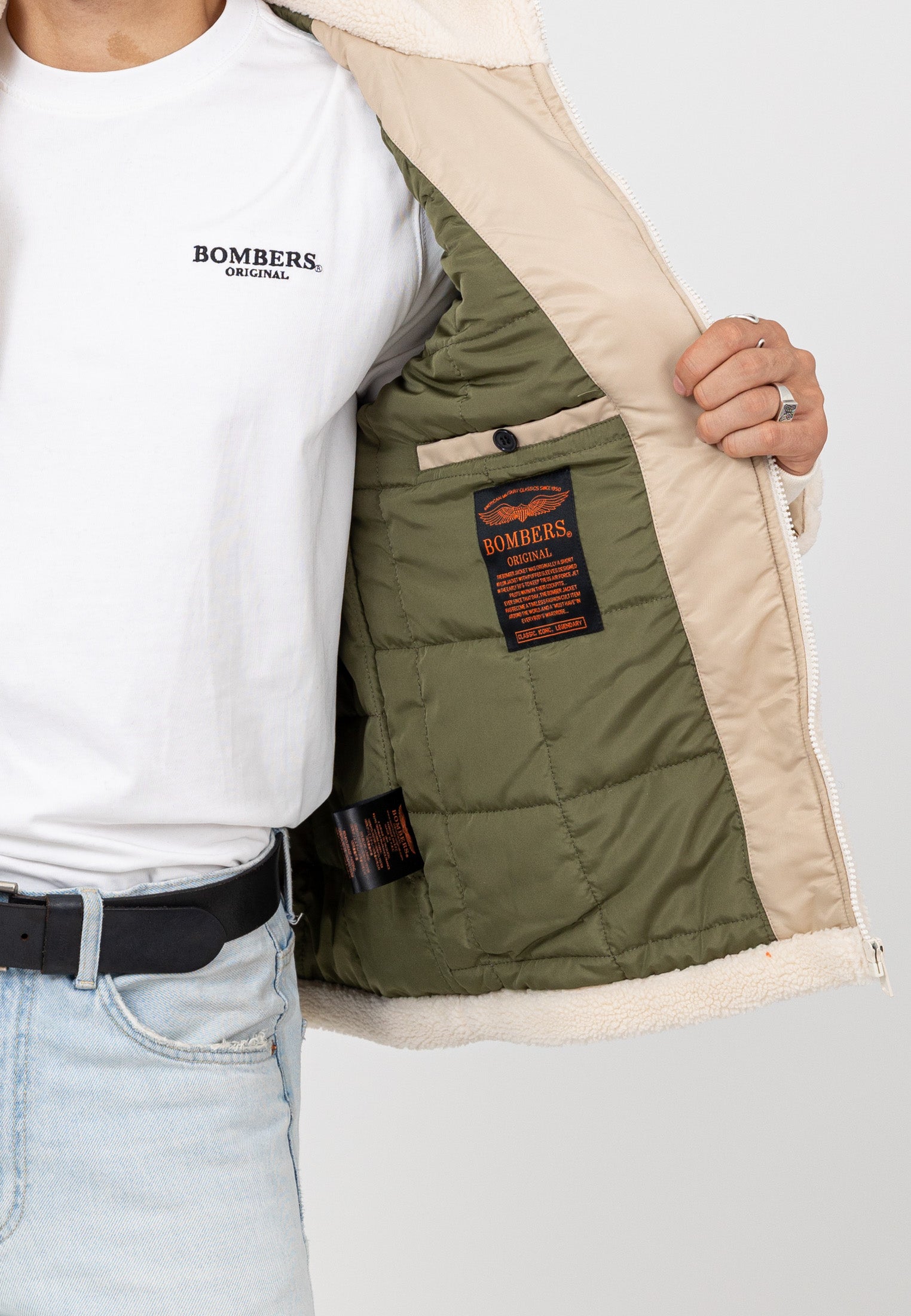 Moncton-M in Cream Jackets Bombers Original