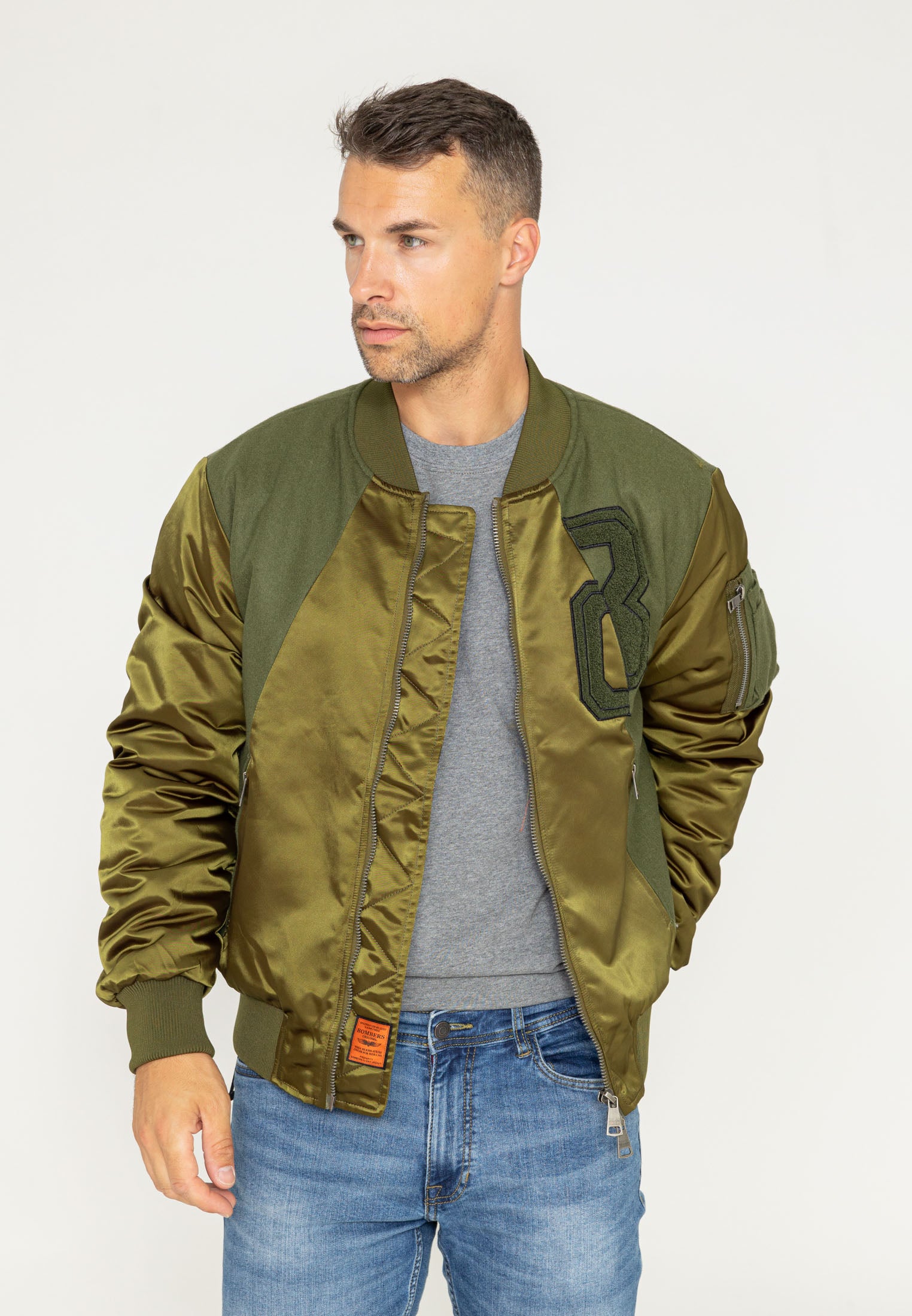 Nabari U bomber jacket in kaki Jackets Bombers Original
