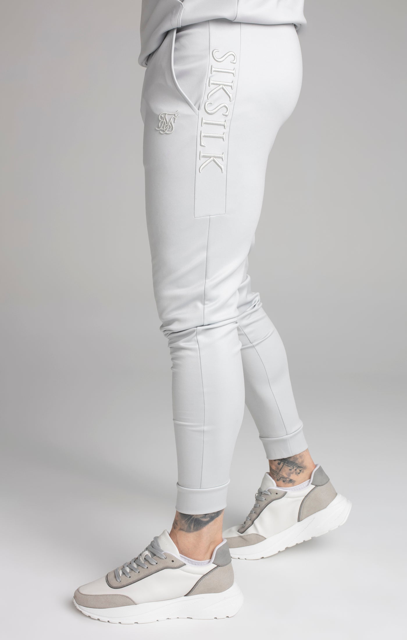 Embroidered Panel Cuffed Pant in Grey Pants SikSilk