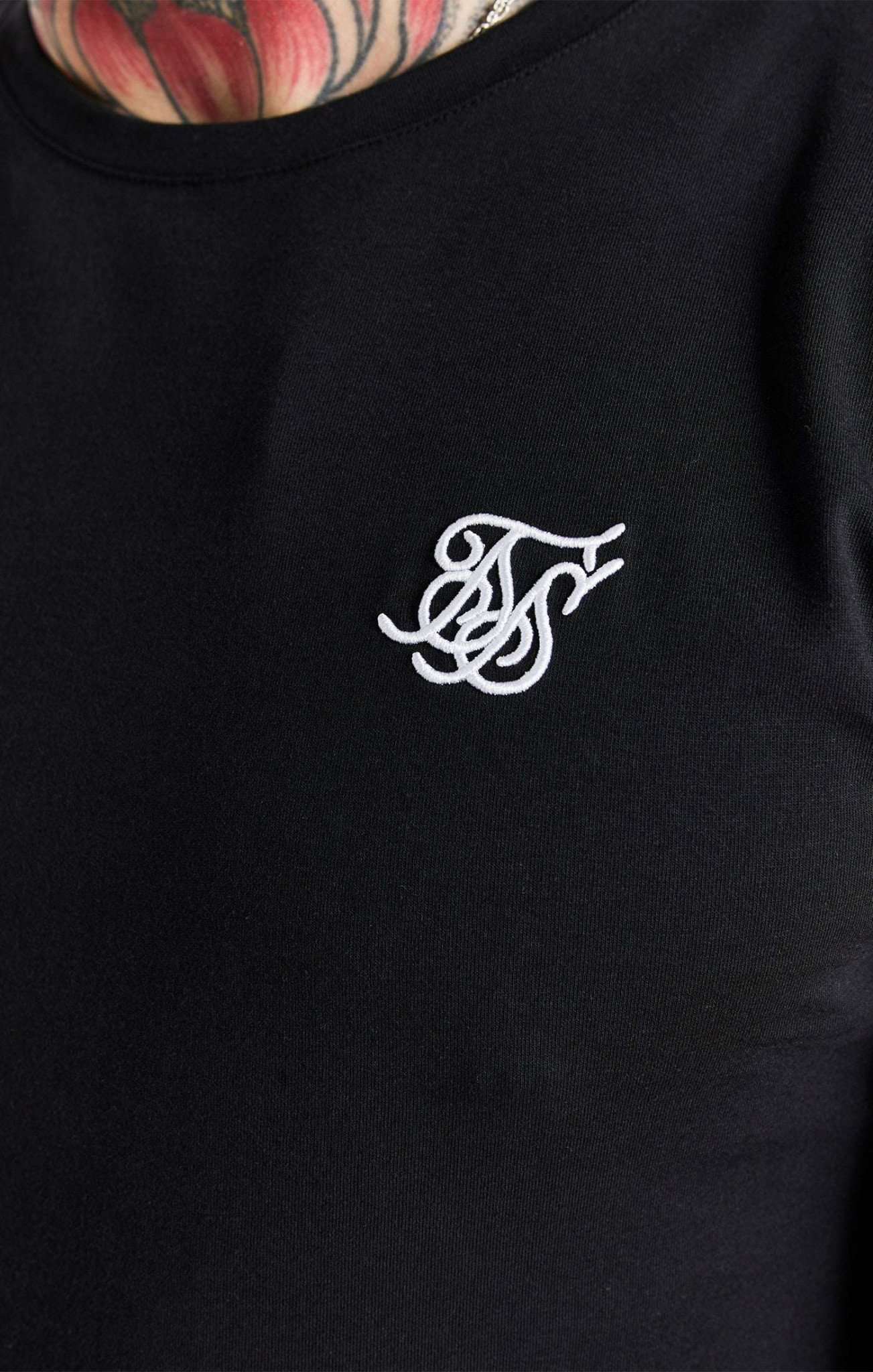 Essential Short Sleeve Muscle Fit T-Shirt in Black T-Shirts SikSilk
