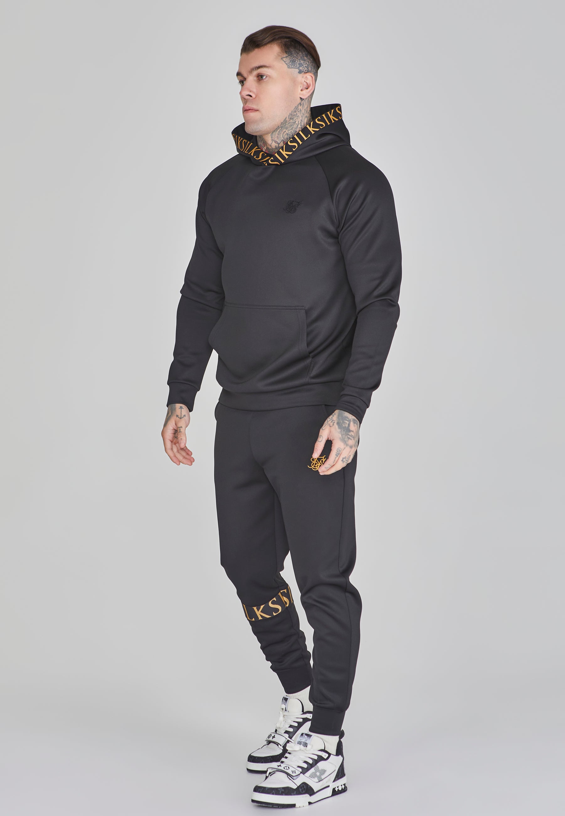 Dynamic Joggers in Black Pants SikSilk