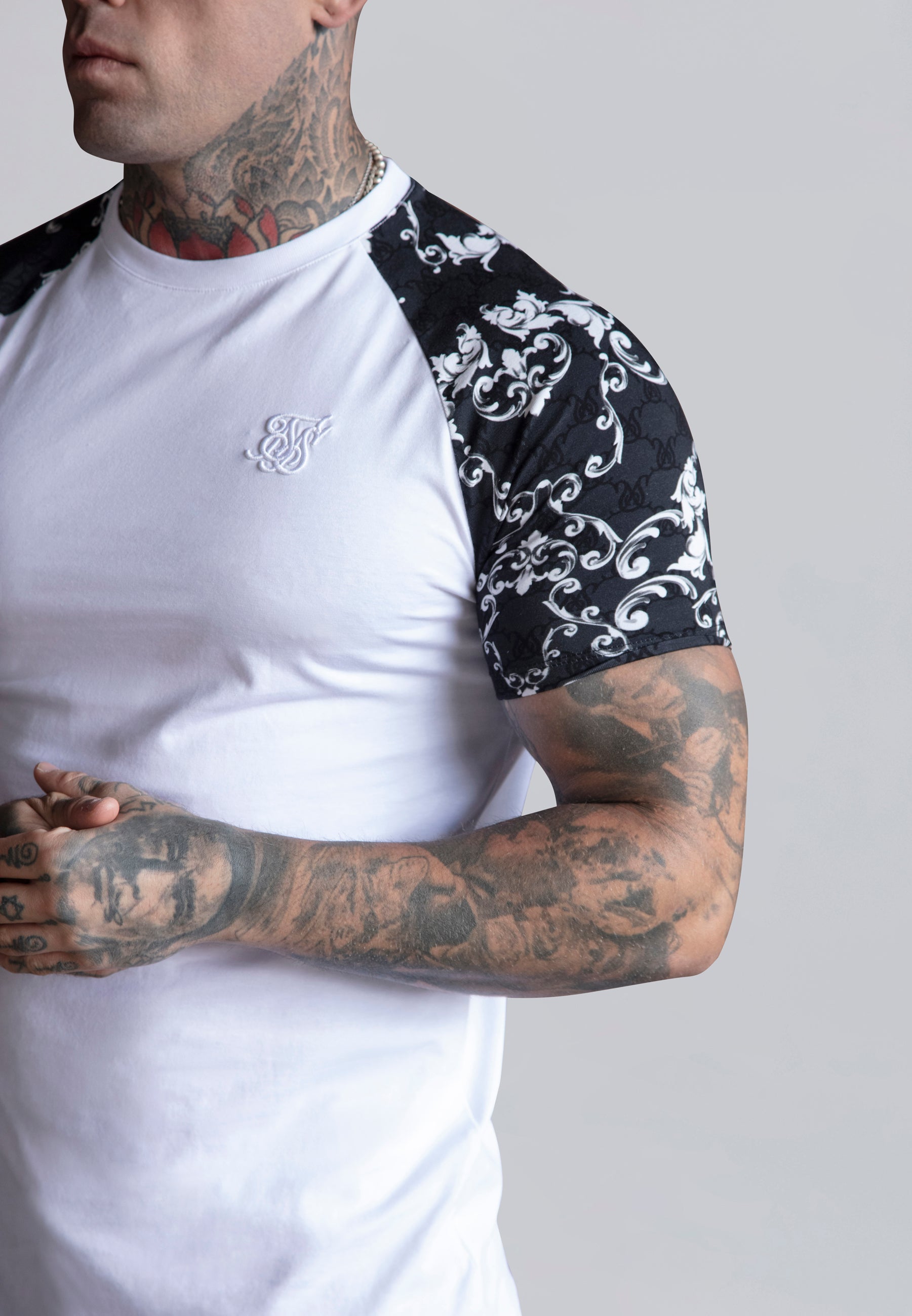 Venetian T-Shirt in White T-Shirts SikSilk