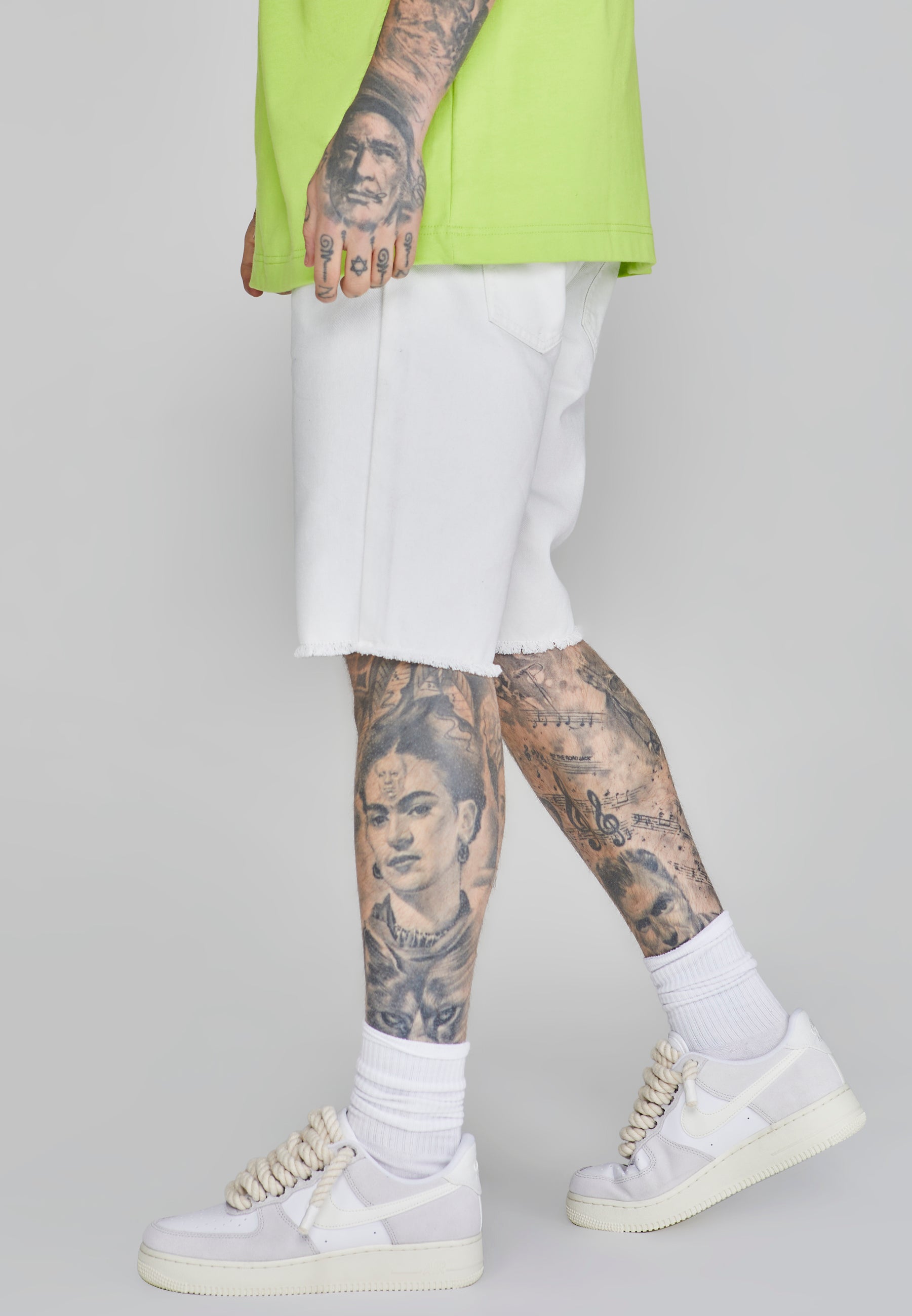 Denim shorts in white denim shorts SikSilk