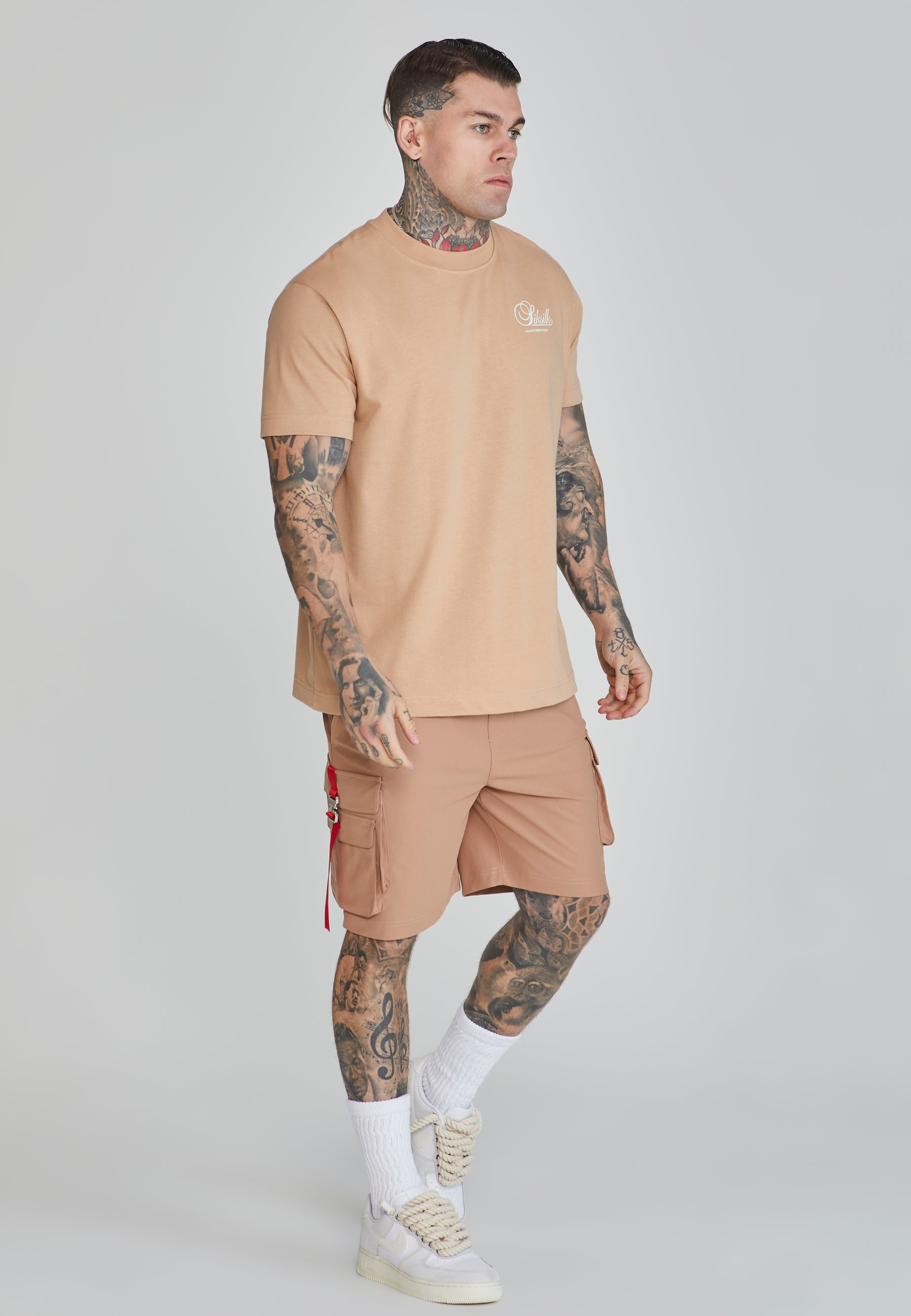 Graphic T-Shirt in Brown T-Shirts SikSilk
