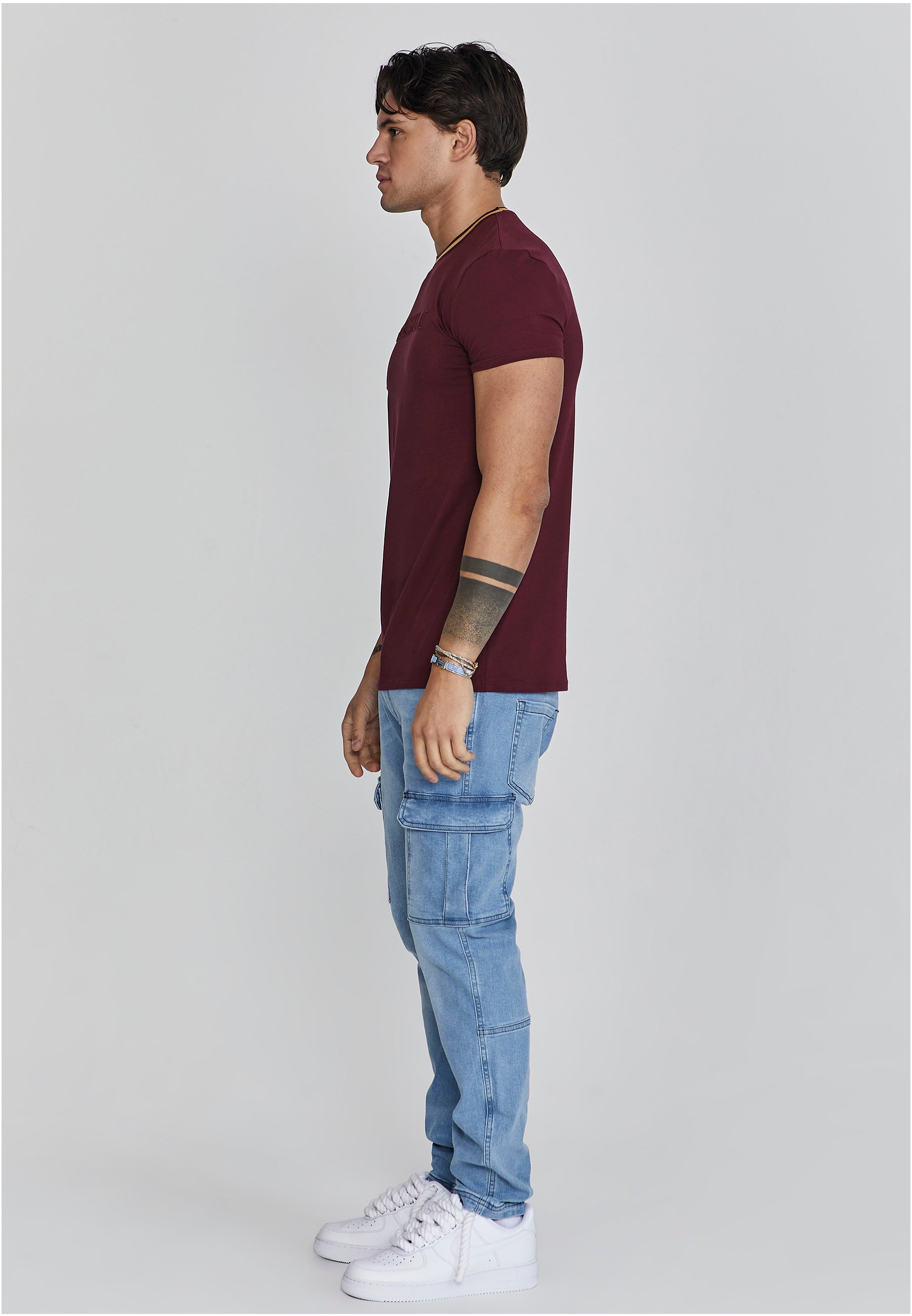 Muscle Fit T-Shirt in Burgundy T-Shirts SikSilk