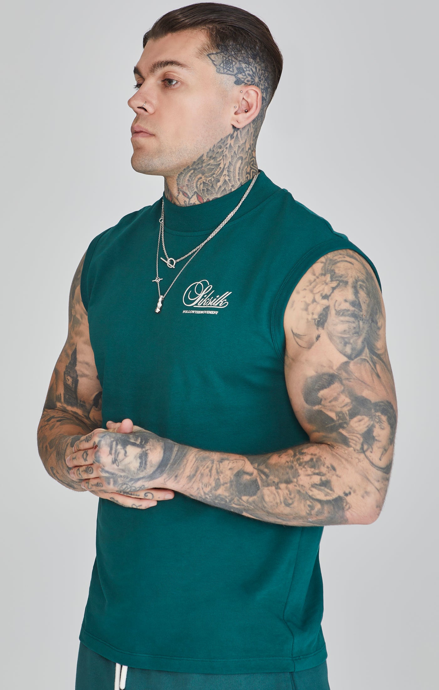 Sleeveless T-Shirt in Green T-Shirts SikSilk