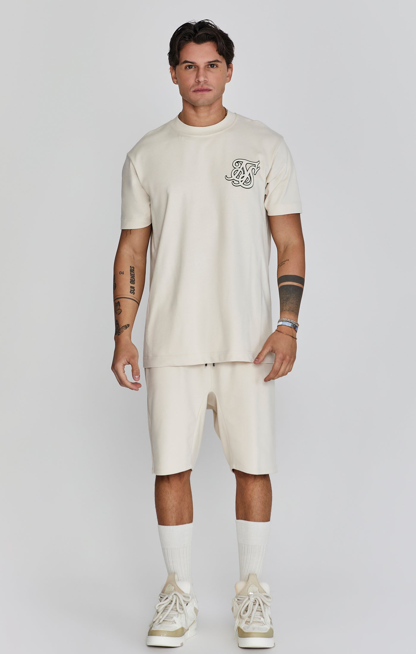 Logo T-shirt in ecru T-shirts SikSilk