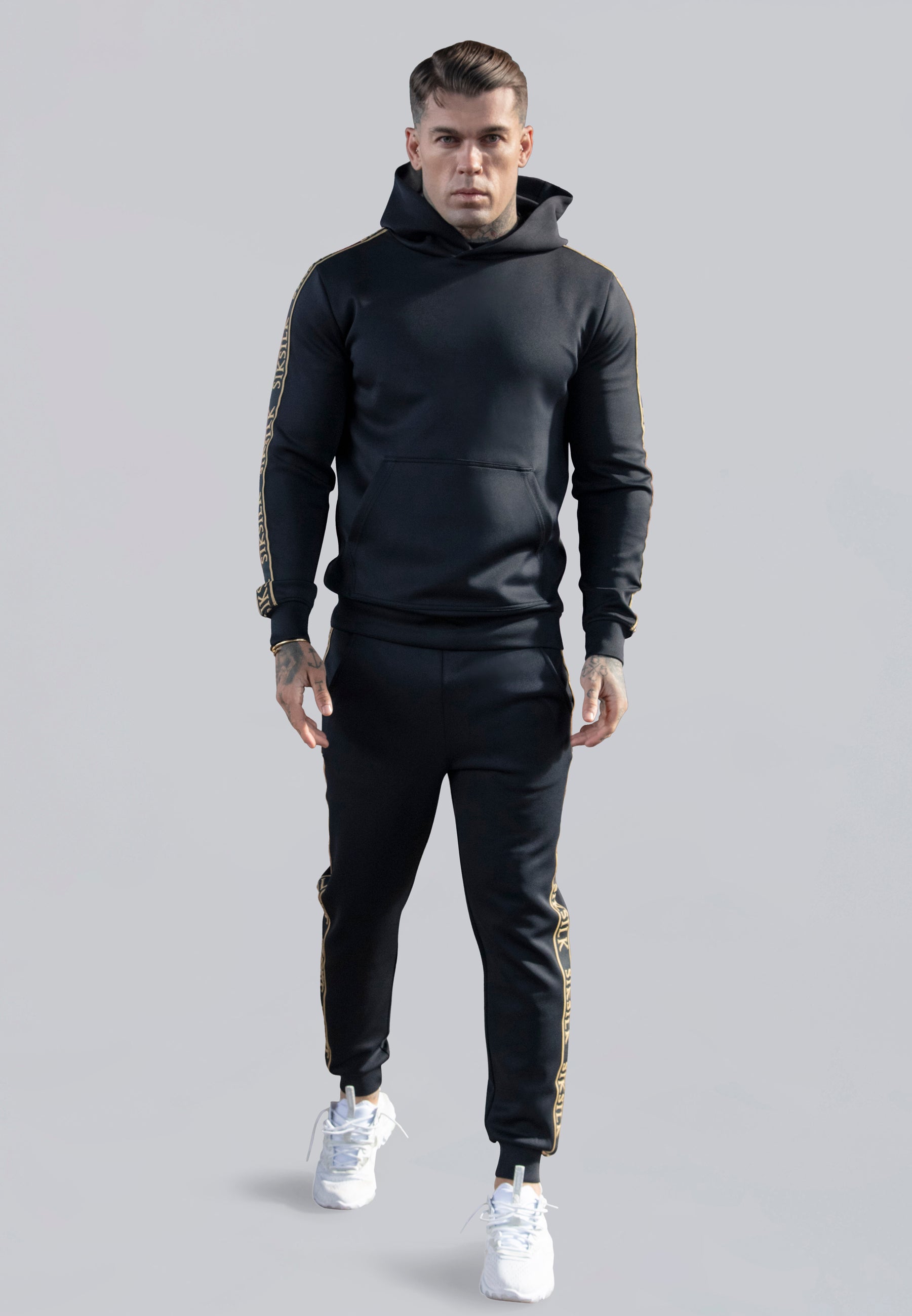 Pullover Hoodie in Black Hoodie SikSilk