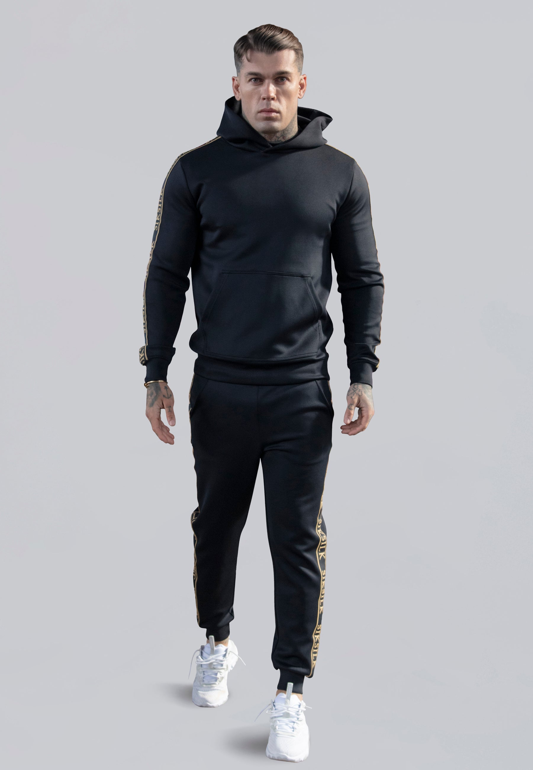Muscle Fit Joggers in Black Pants SikSilk