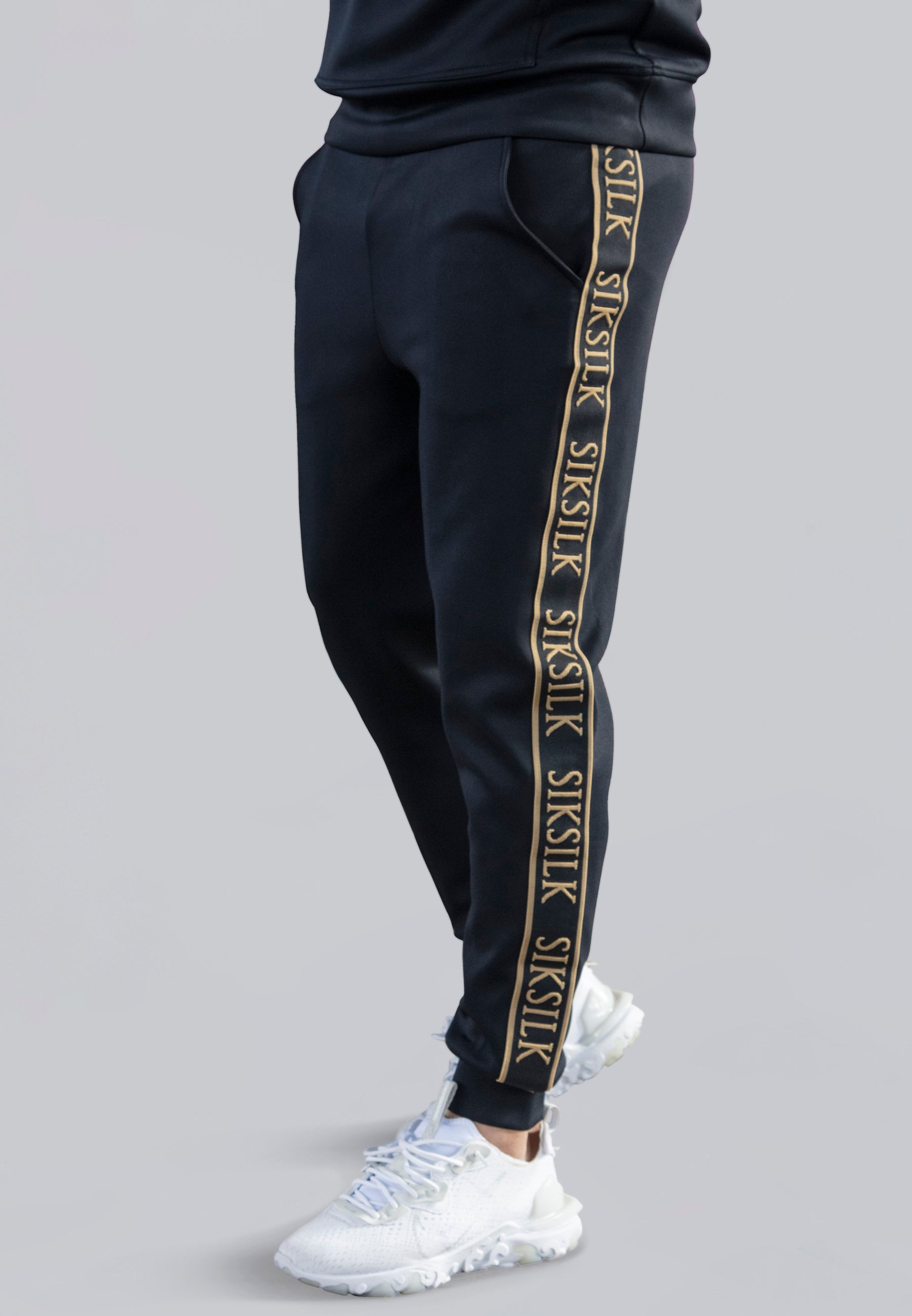 Muscle Fit Joggers in Black Pants SikSilk