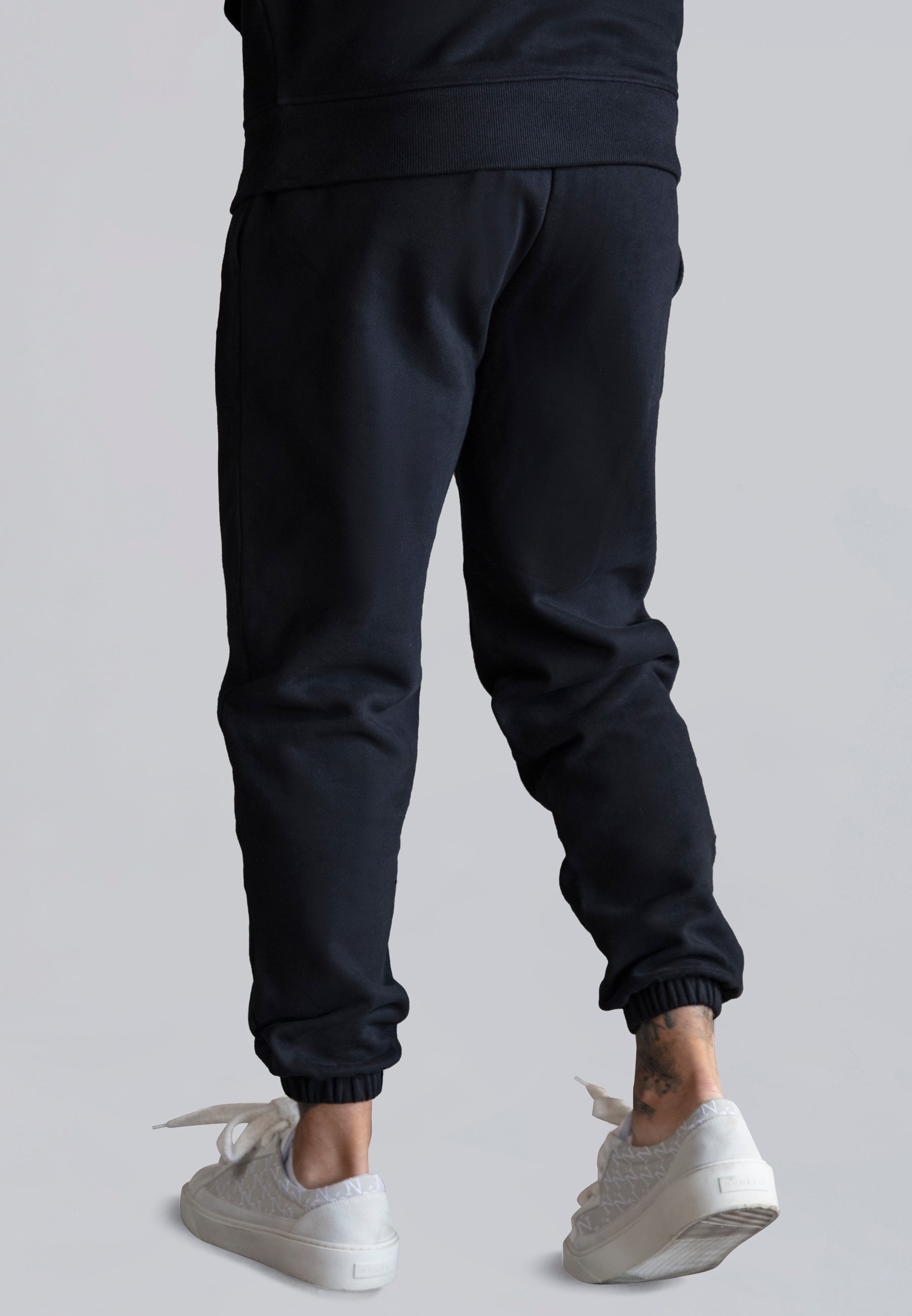 Relaxed Fit Joggers in Black Pants SikSilk