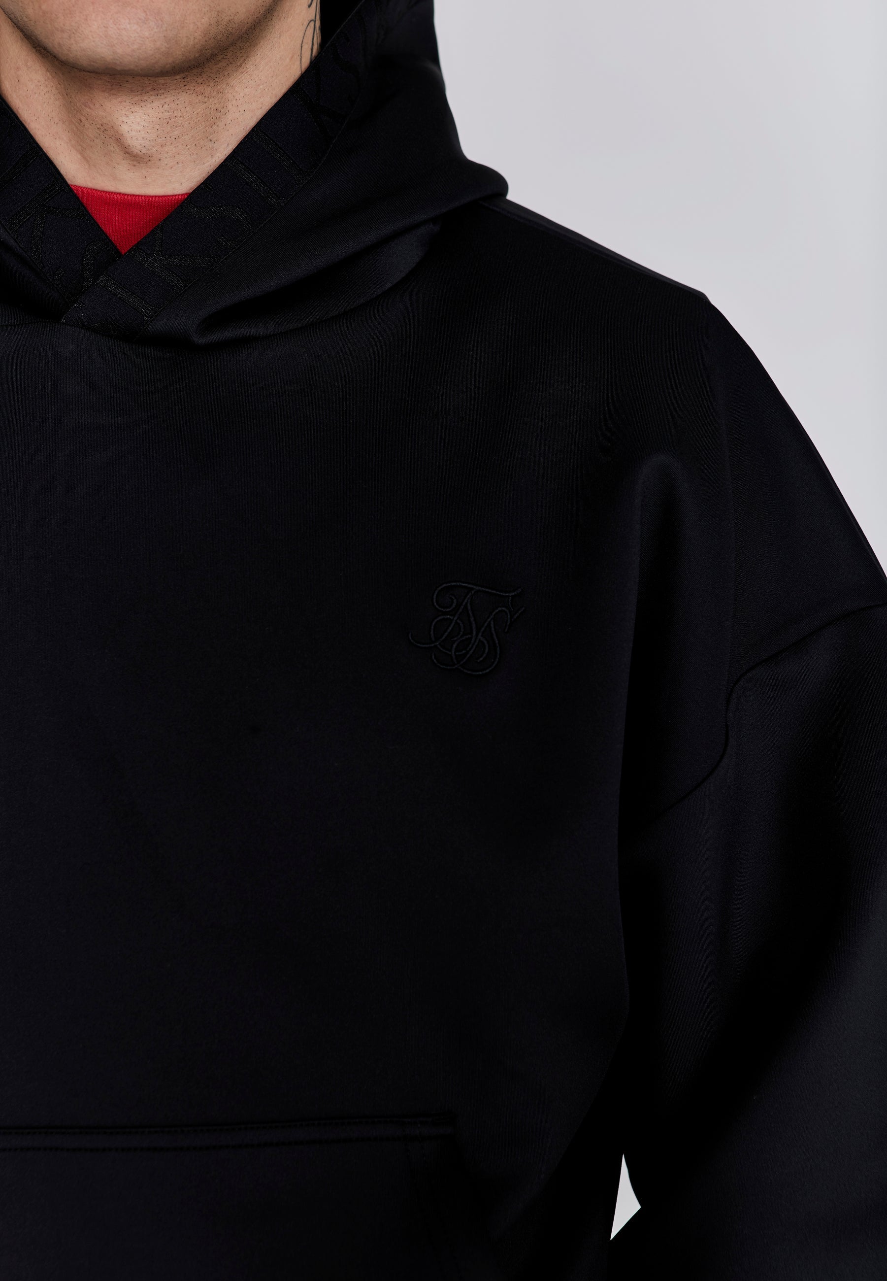 Oversized Dynamic Hoodie in Black Hoodie SikSilk