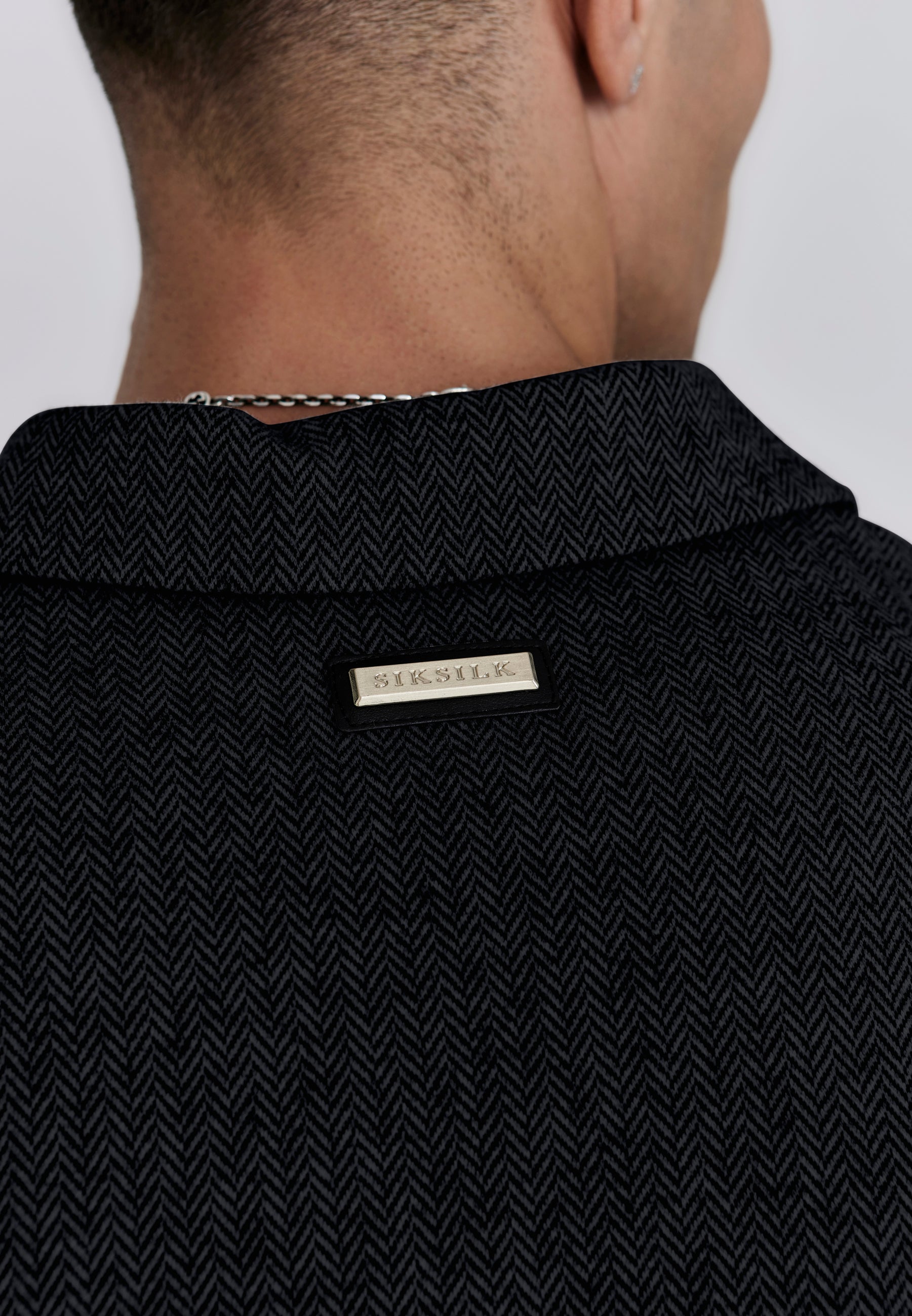 Smart T-Shirt in Black T-Shirts SikSilk