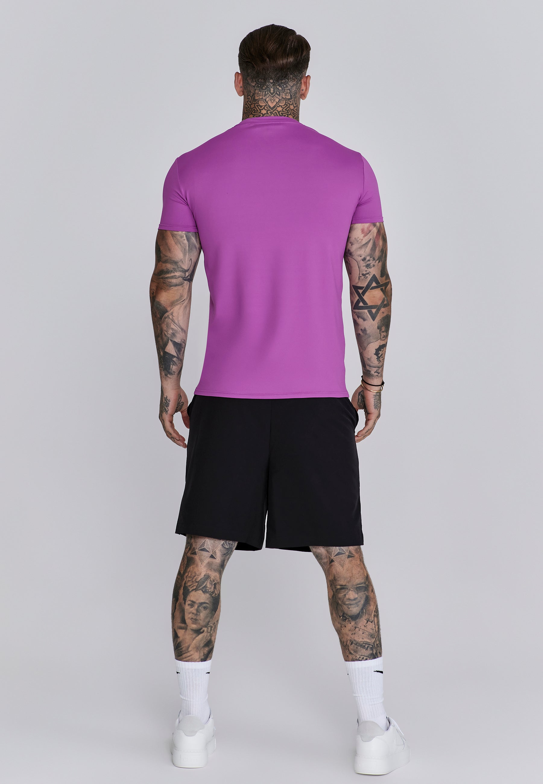 Muscle Fit T-Shirt in Pink T-Shirts SikSilk