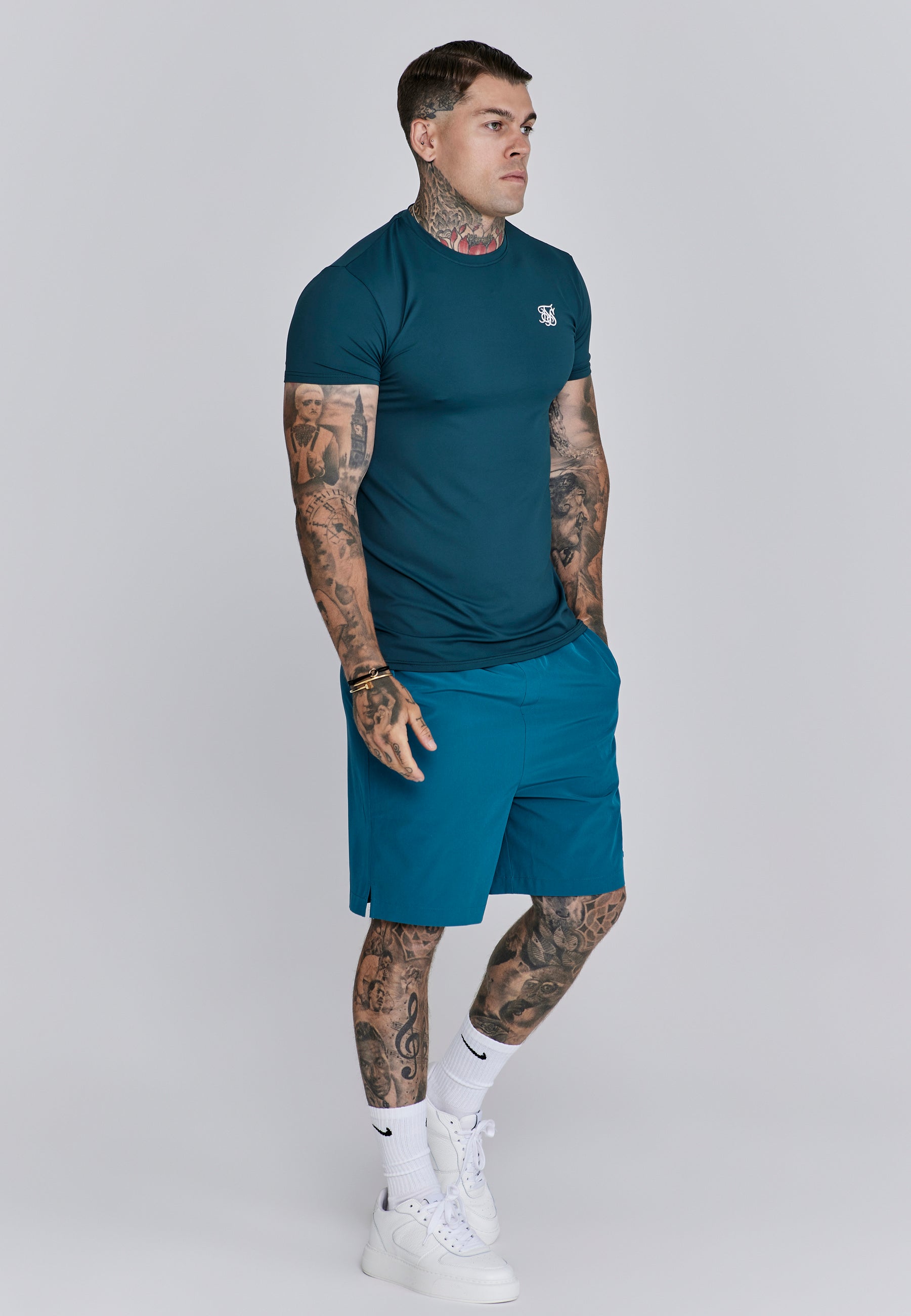 Muscle Fit T-Shirt in Green T-Shirts SikSilk