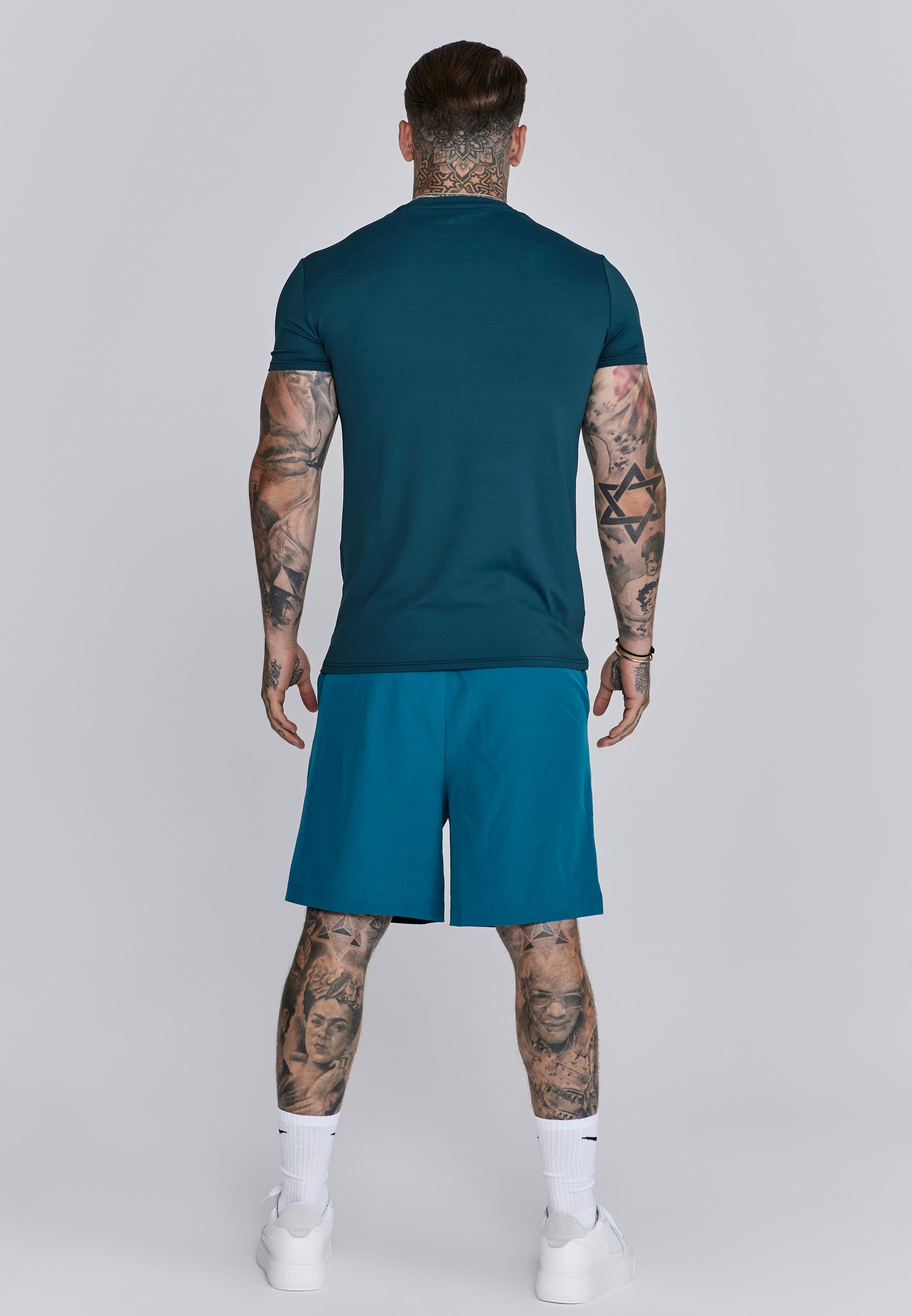 Muscle Fit T-Shirt in Green T-Shirts SikSilk