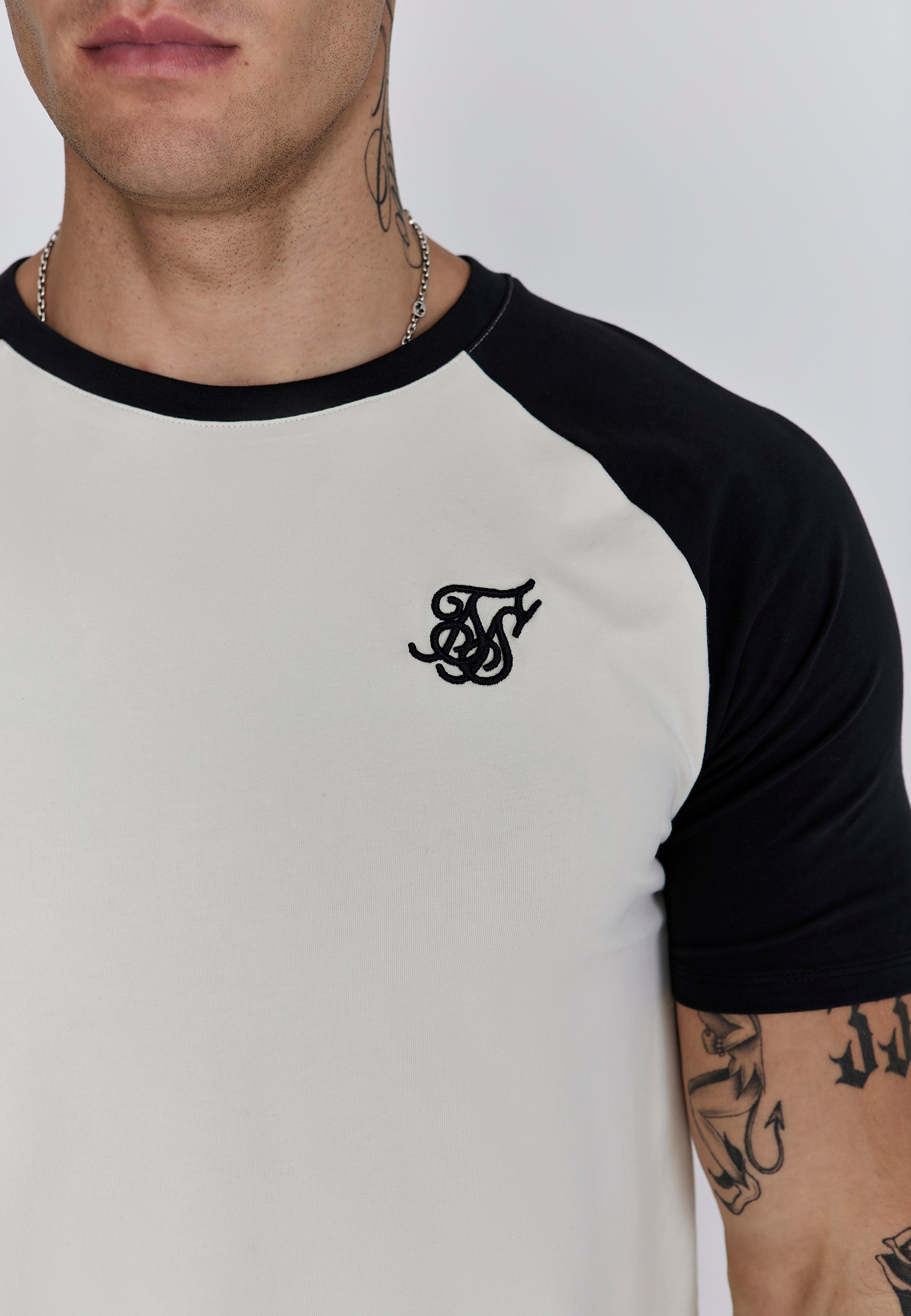 Raglan T-Shirt in Ecru, Black T-Shirts SikSilk