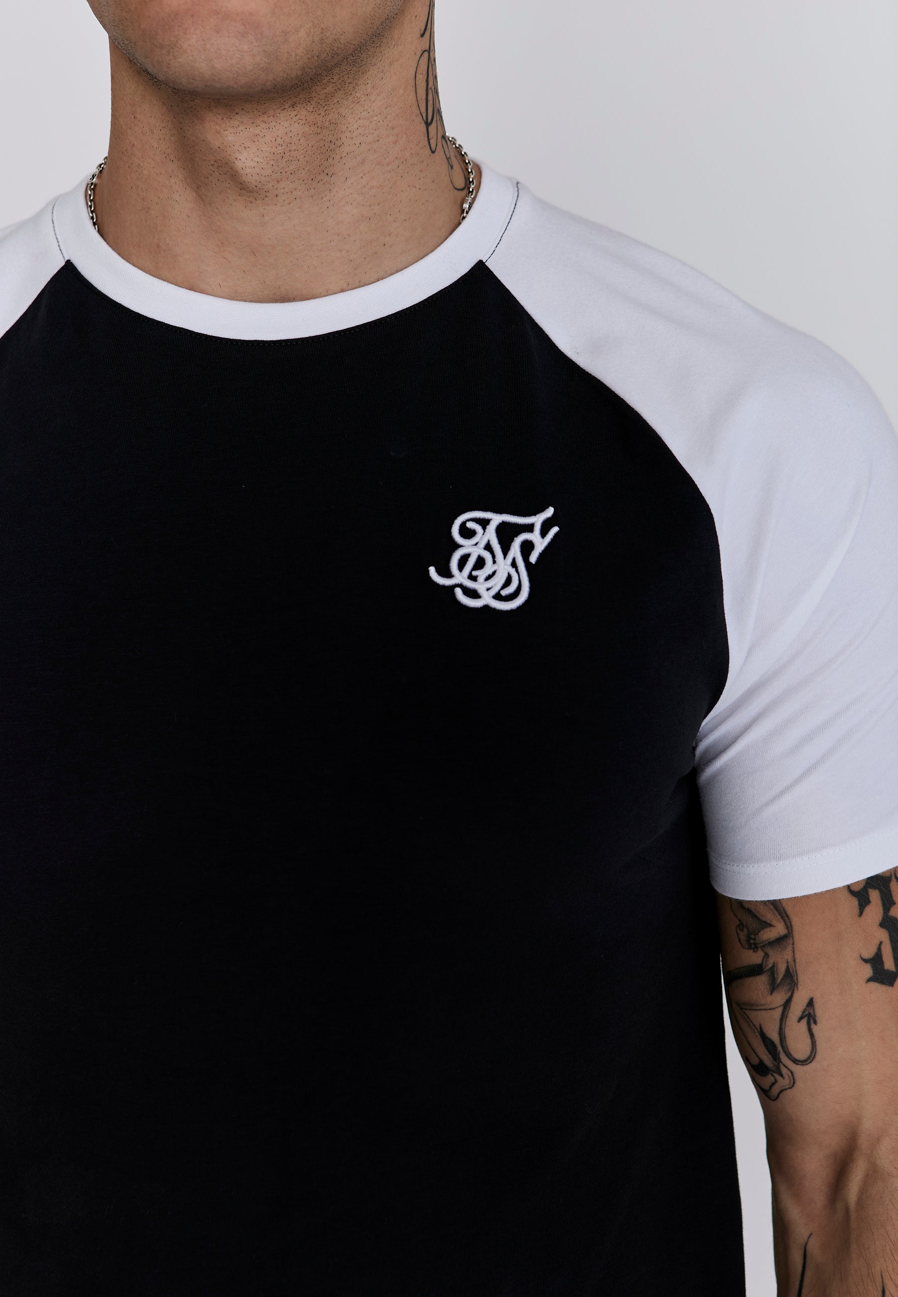 Raglan T-Shirt in Black, White T-Shirts SikSilk