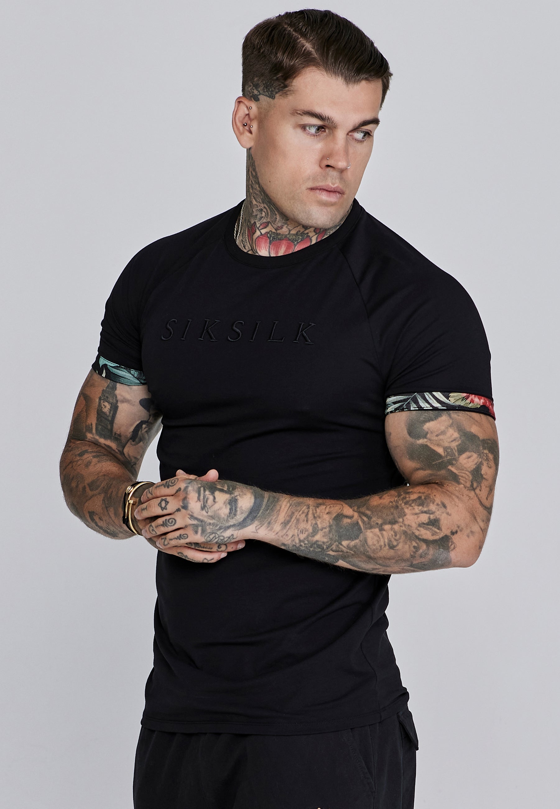 Rolls Sleeve T-Shirt in Black T-Shirts SikSilk