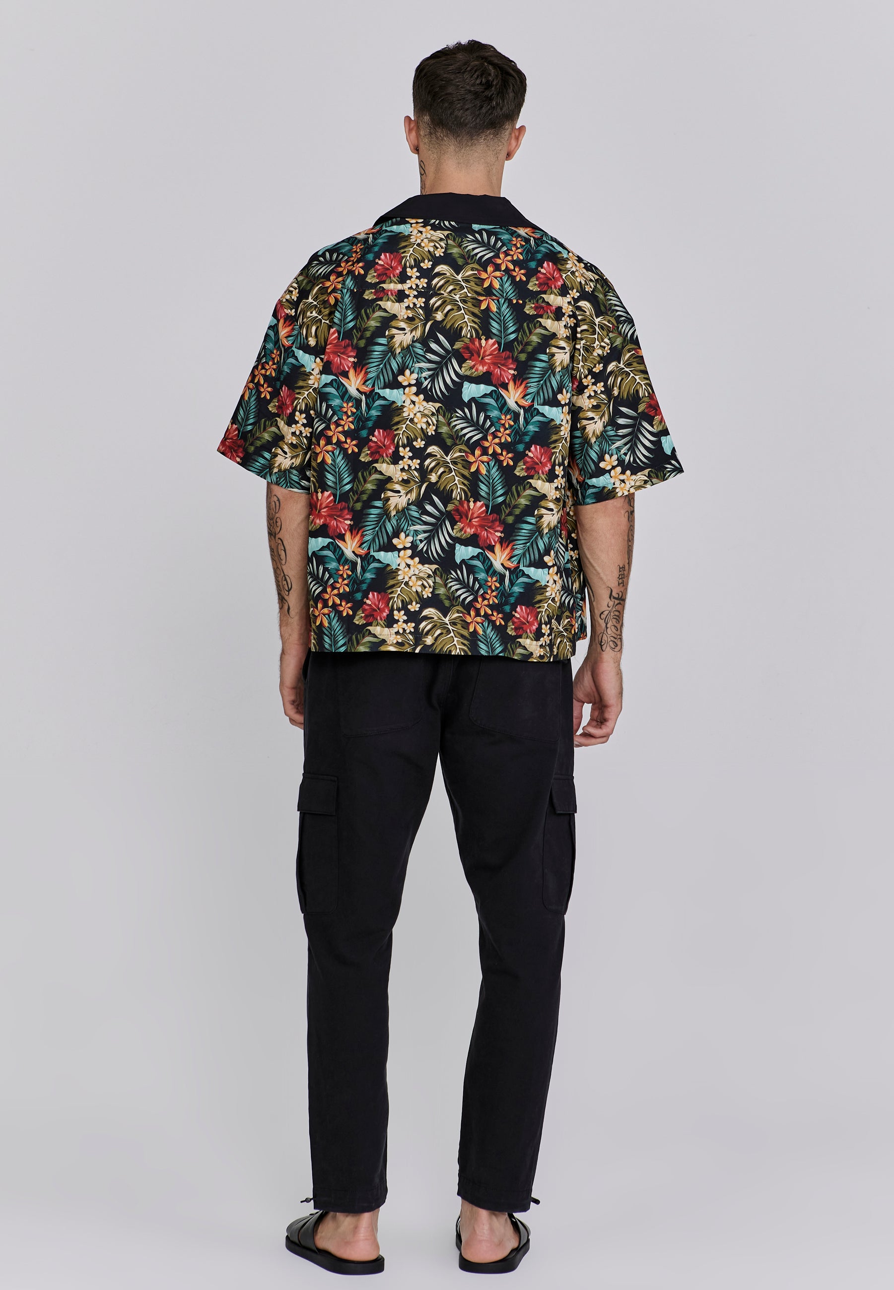 Resort Shirt in Multi Shirts SikSilk