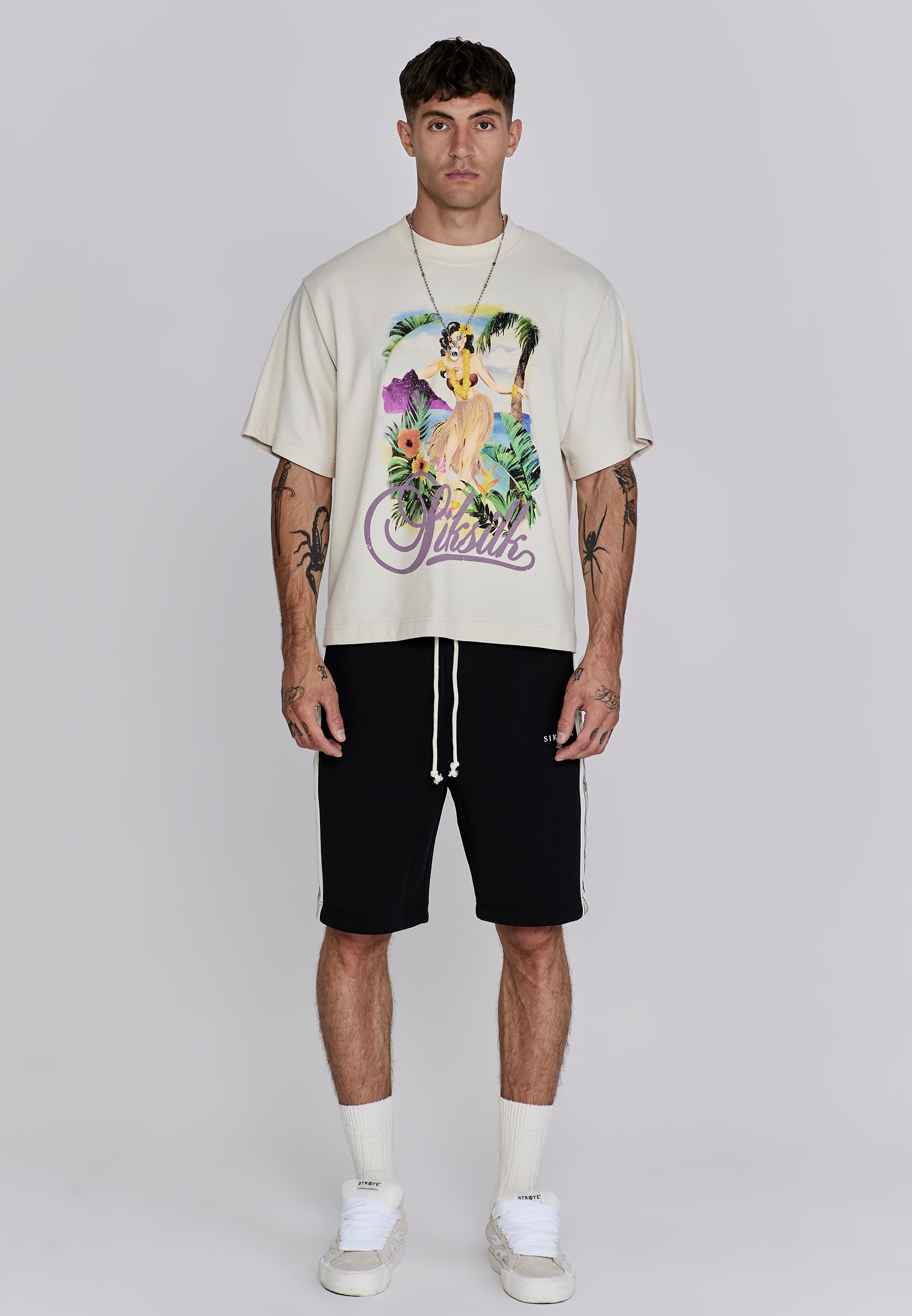 Graphic T-shirt in ecru T-shirts SikSilk