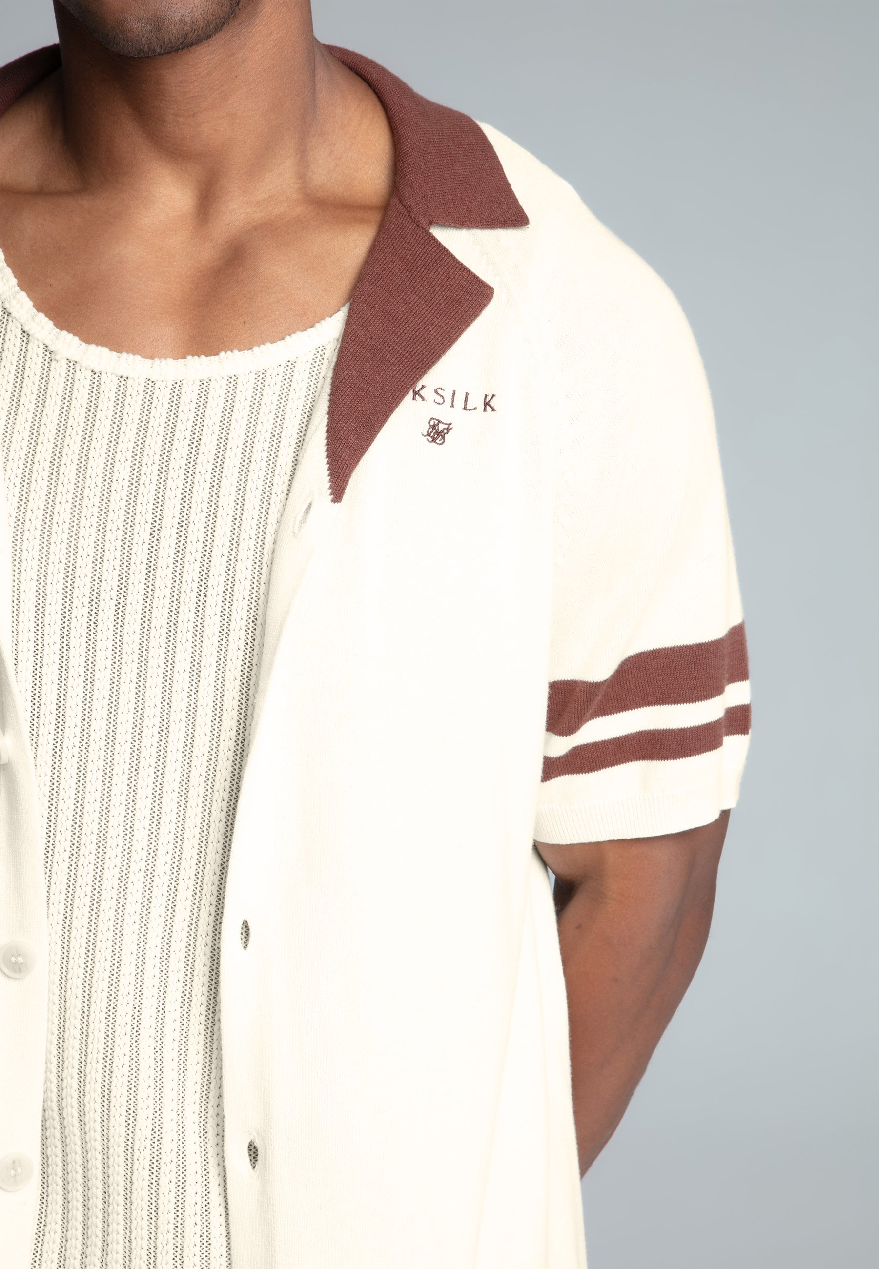Retro Resort Shirt in Ecru Shirts SikSilk