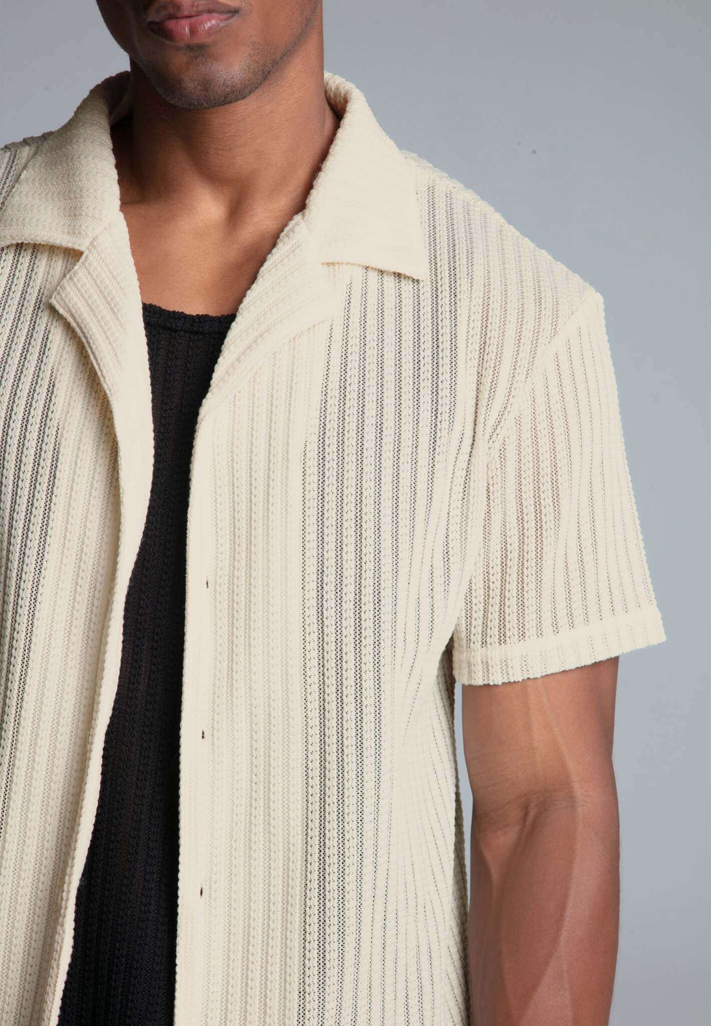 Textured Resort Shirt in Ecru Shirts SikSilk