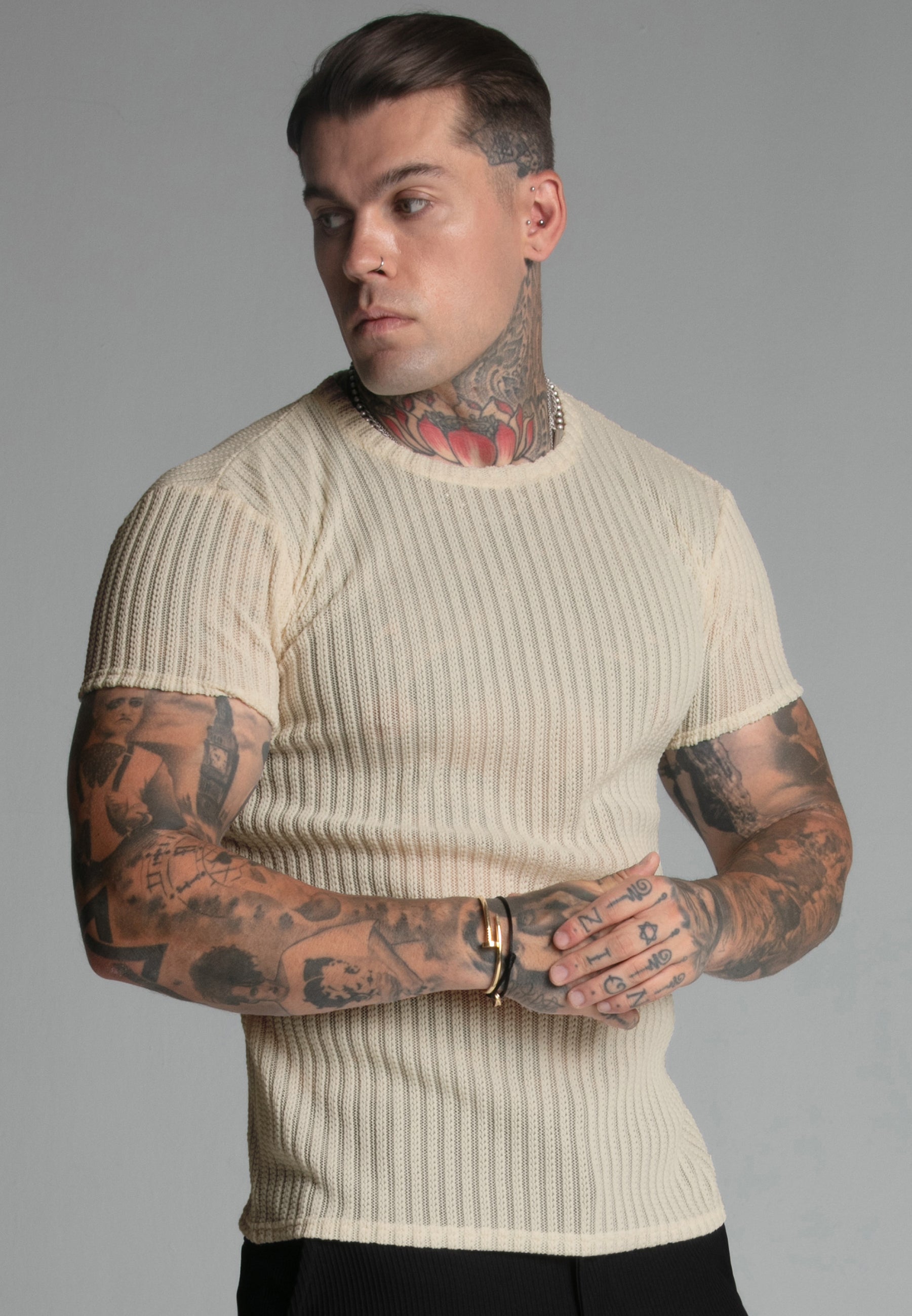Textured Muscle Fit T-Shirt in Ecru T-Shirts SikSilk