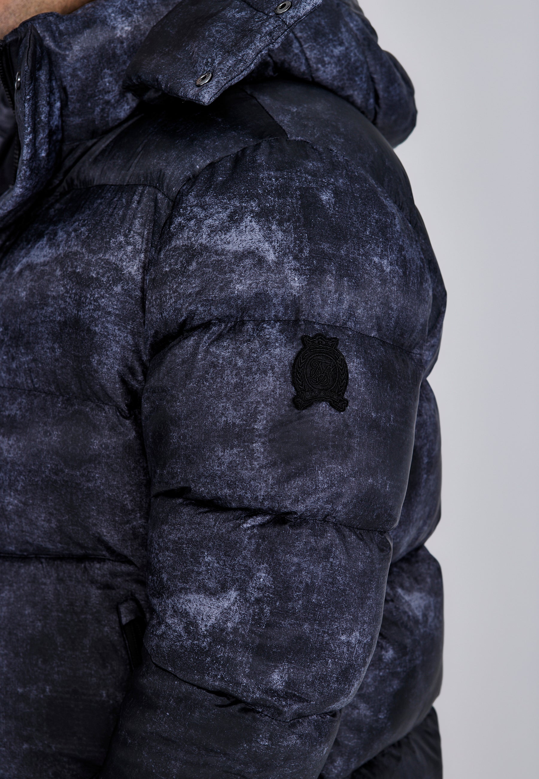 Puffer Jacket in Dark Grey Jackets SikSilk