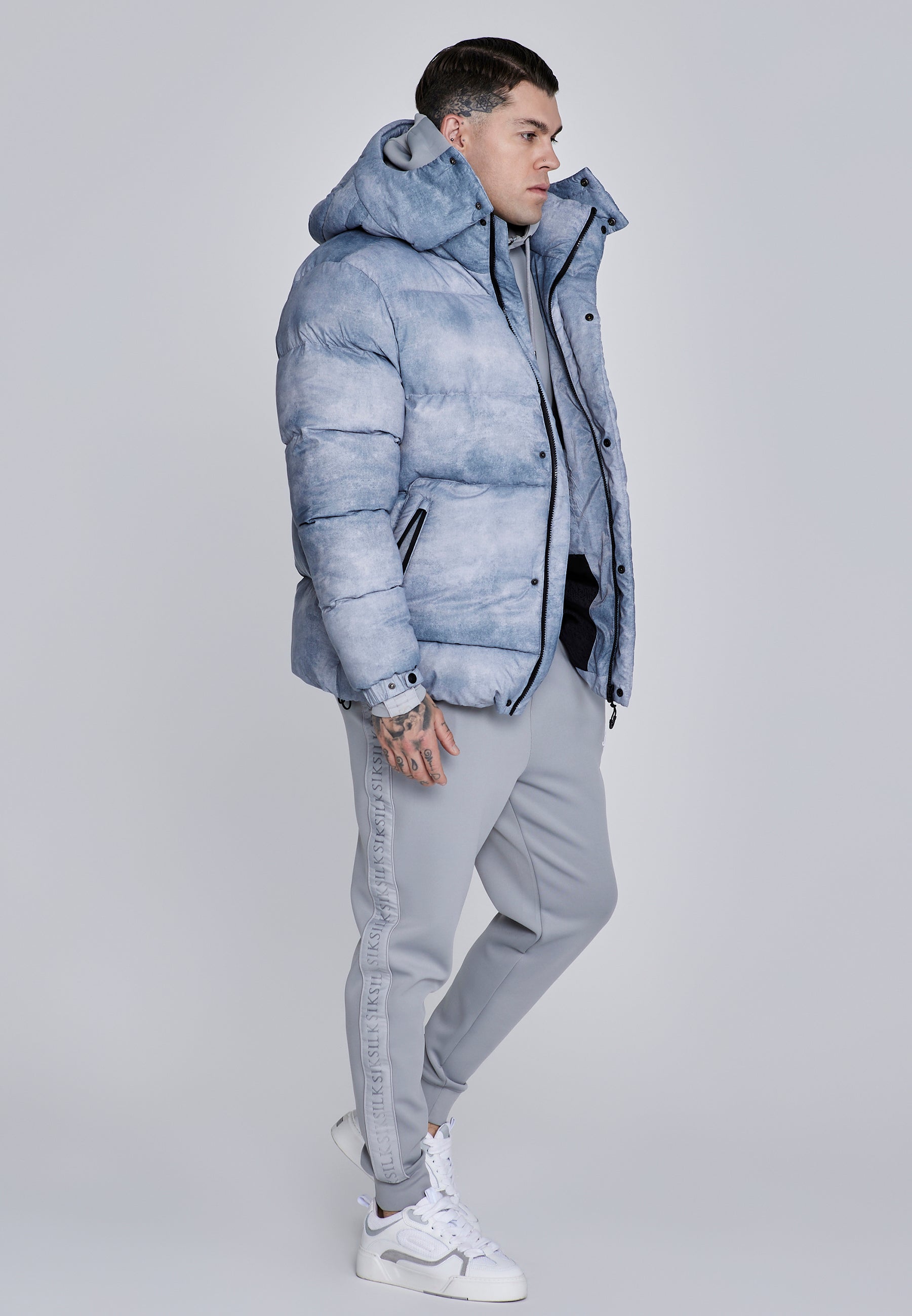 Puffer Jacket in Light Grey Jackets SikSilk