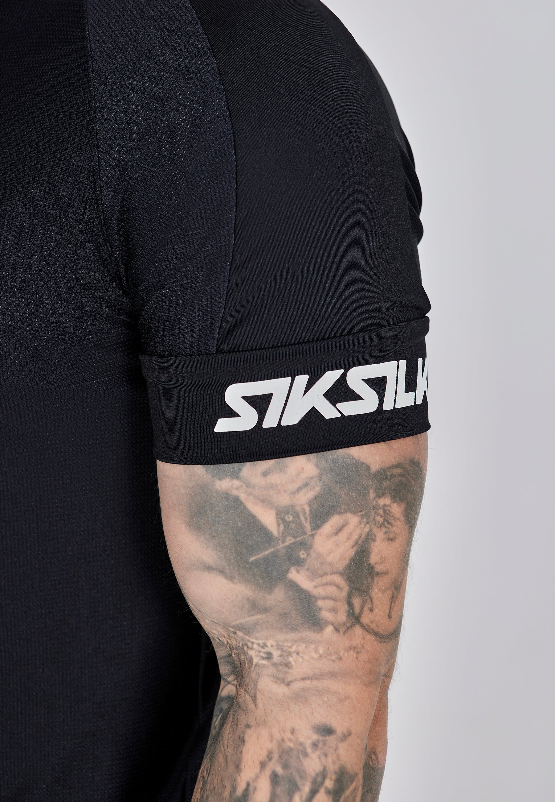 Active Tech T-Shirt in Black T-Shirts SikSilk