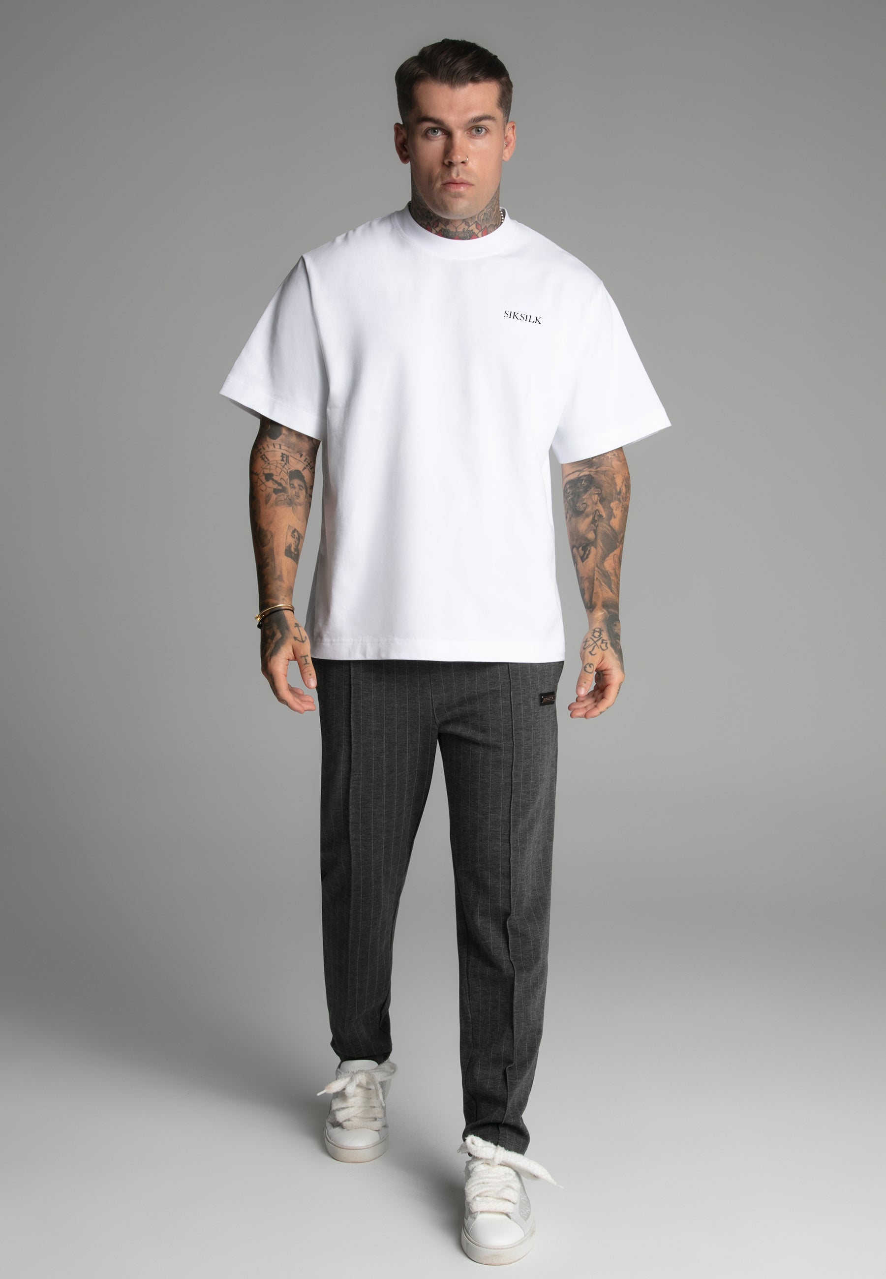 Graphic T-Shirt in White T-Shirts SikSilk