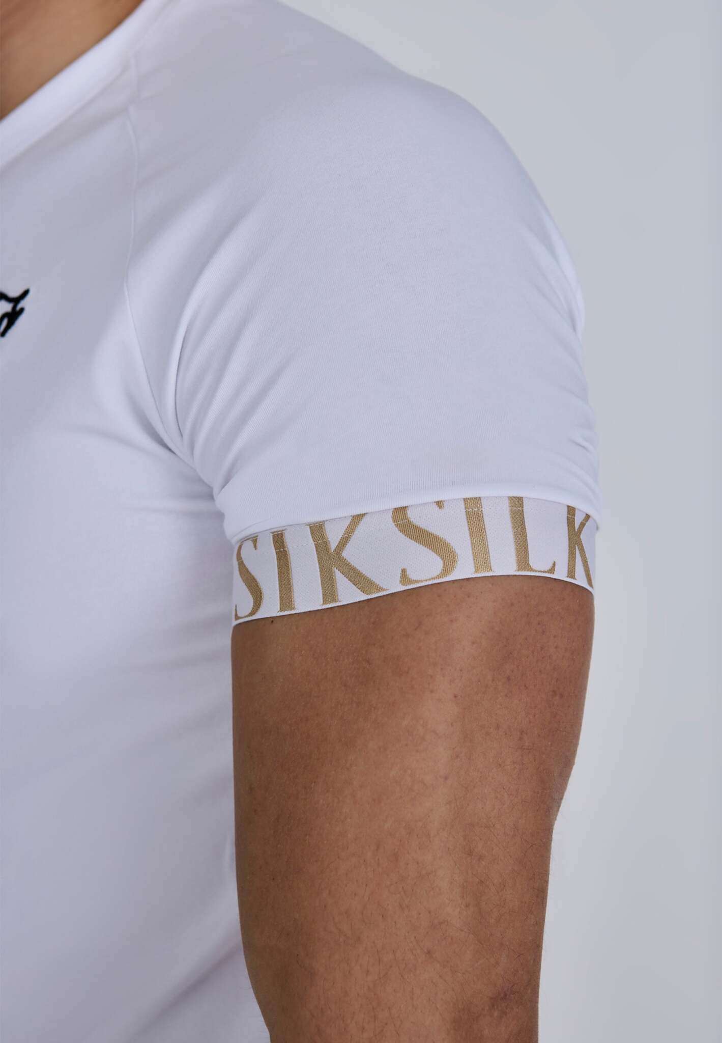 Tech T-Shirt in White T-Shirts SikSilk