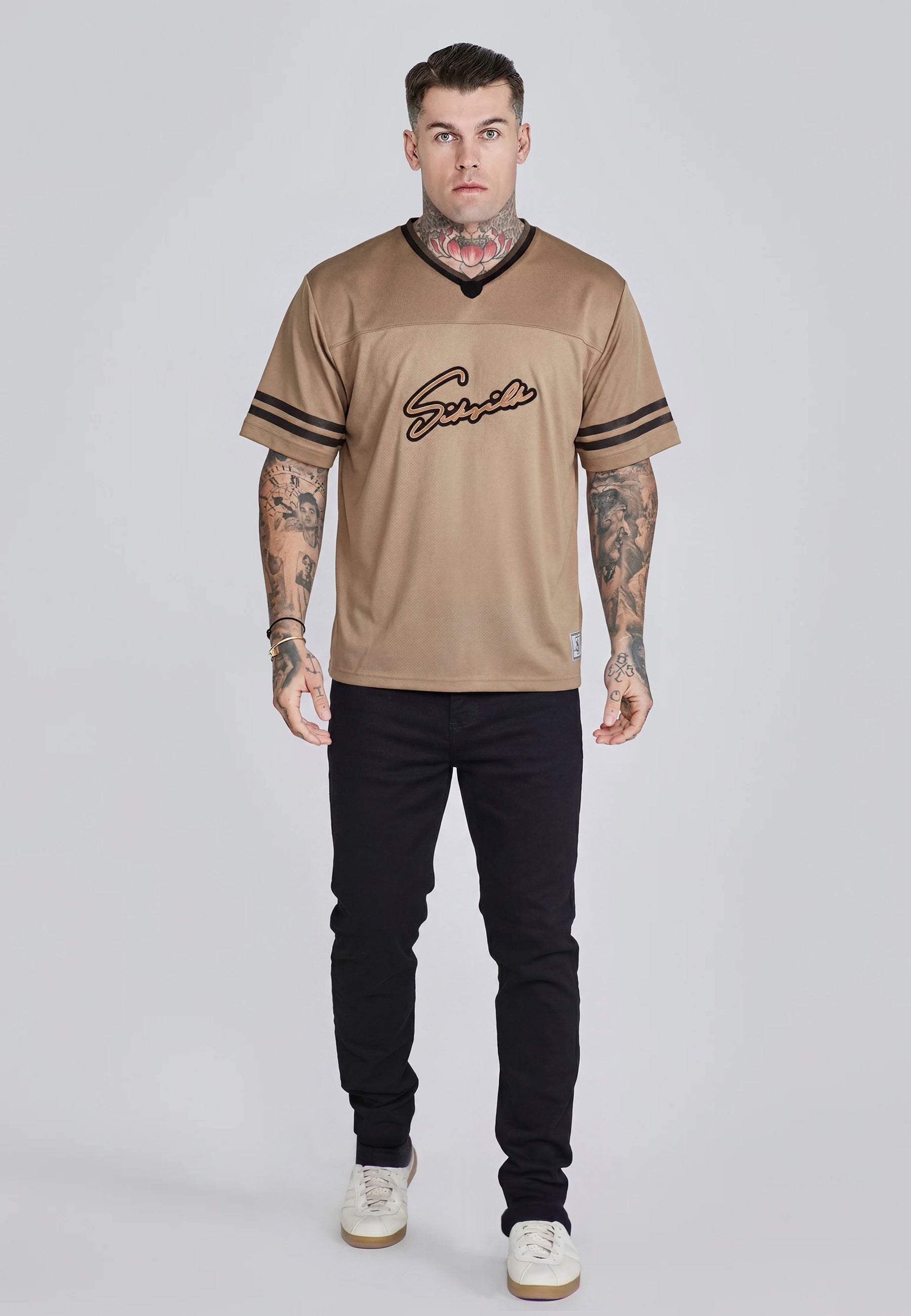 Football T-shirt in beige