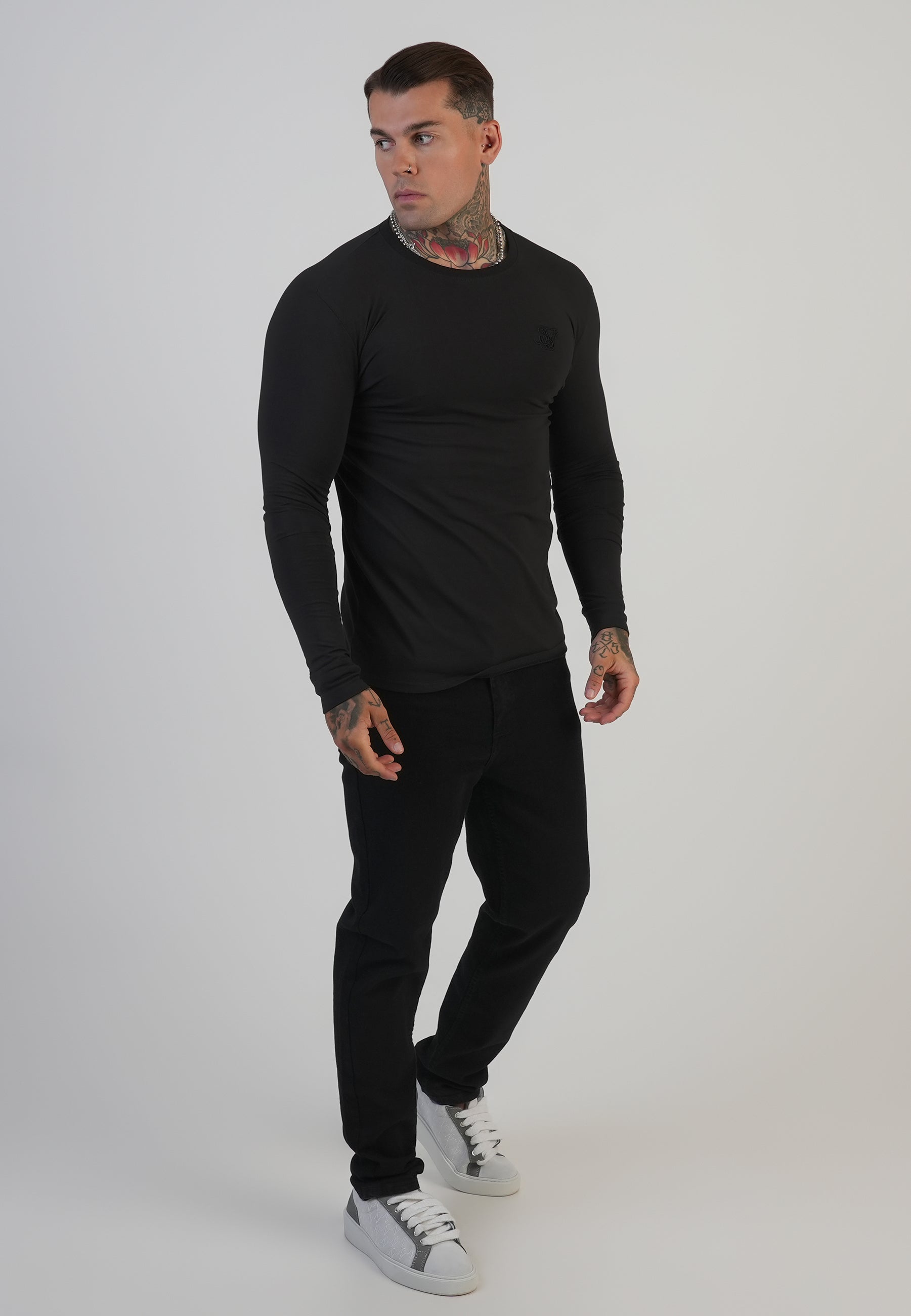 Long Sleeve T-Shirt in Black T-Shirts SikSilk