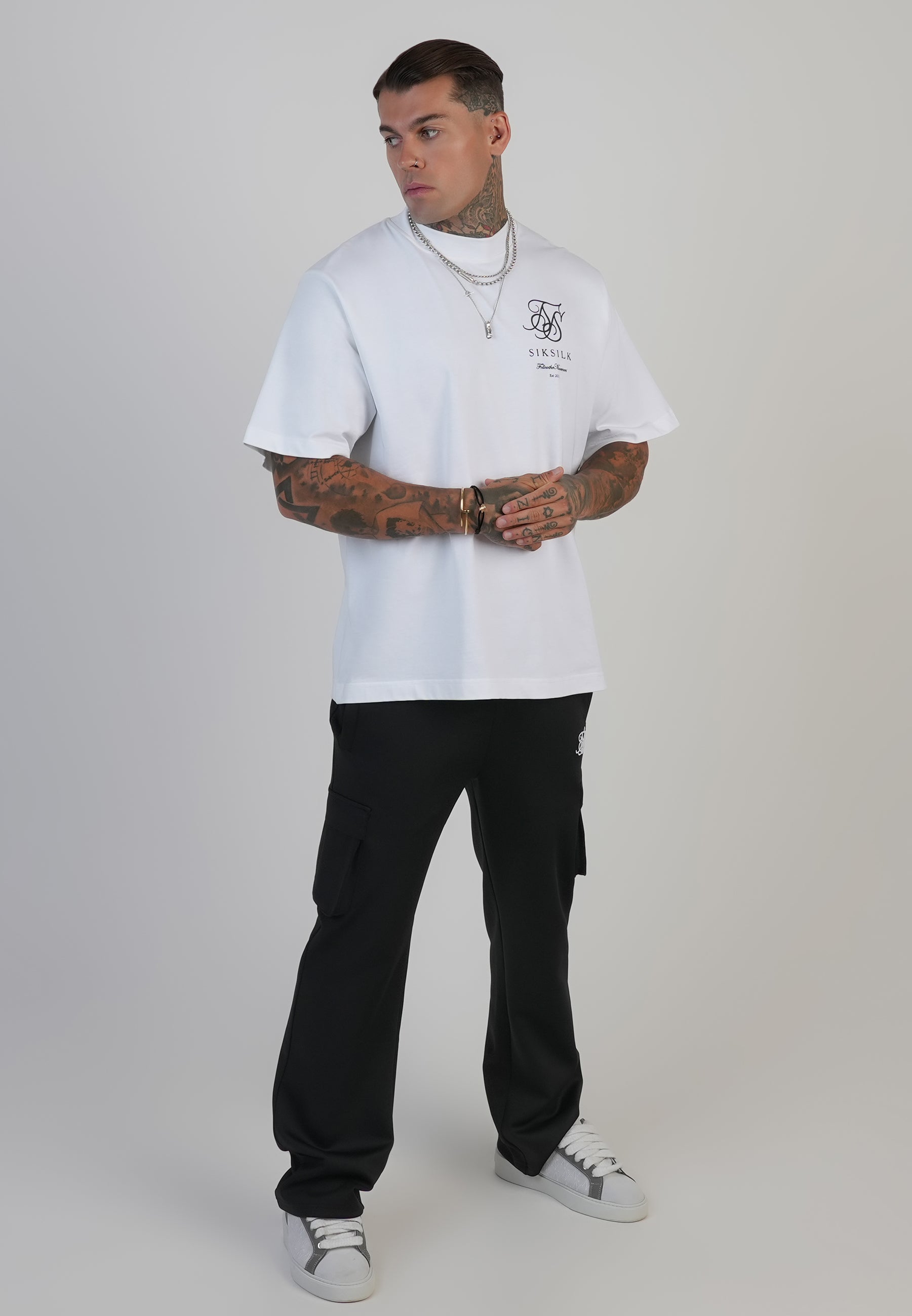 Logo T-Shirt in White T-Shirts SikSilk
