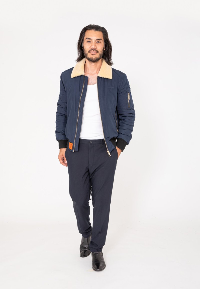 Versmold M bomber jacket in Navy Jackets Bombers Original