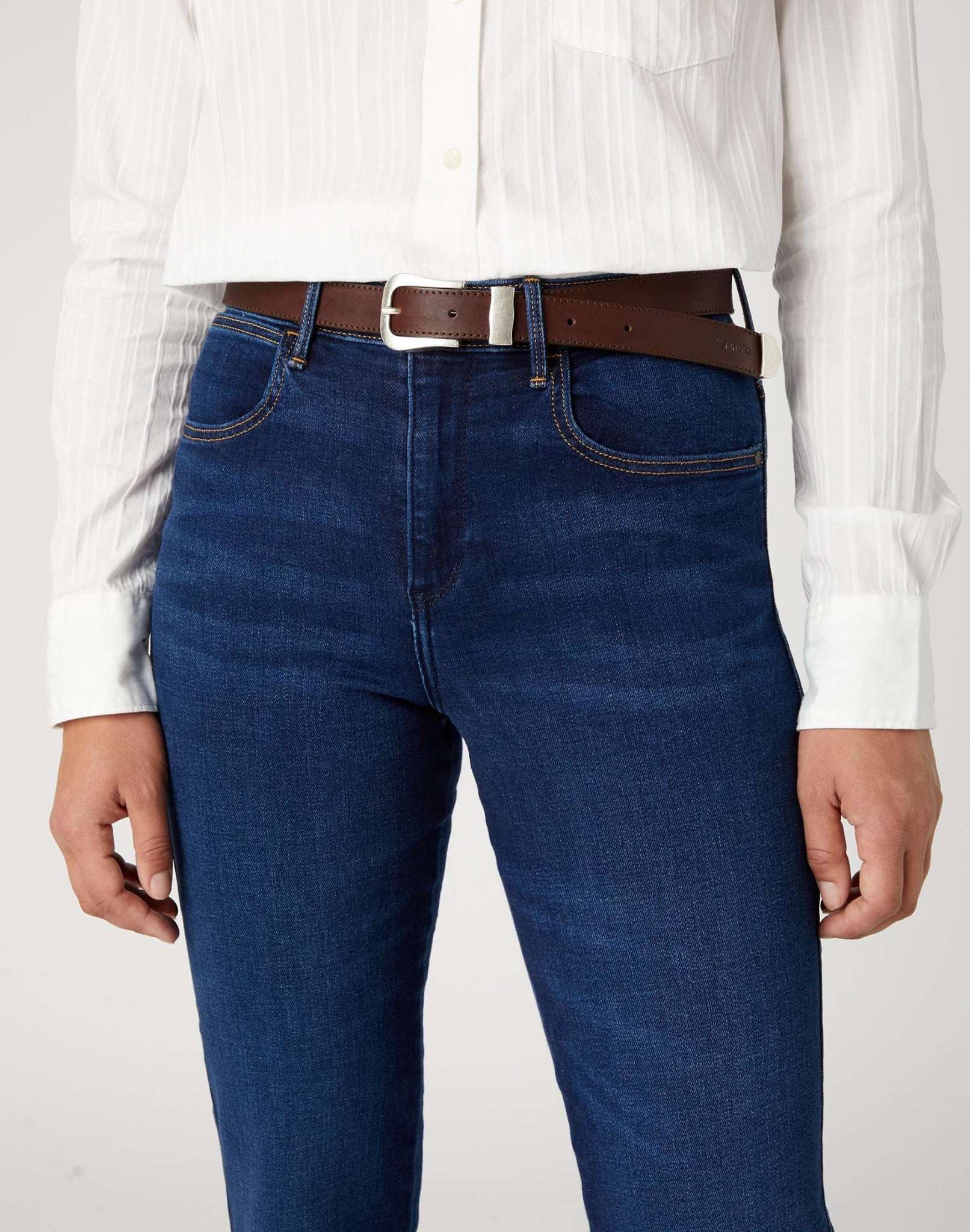 Leather Belt in Brown Belt Wrangler