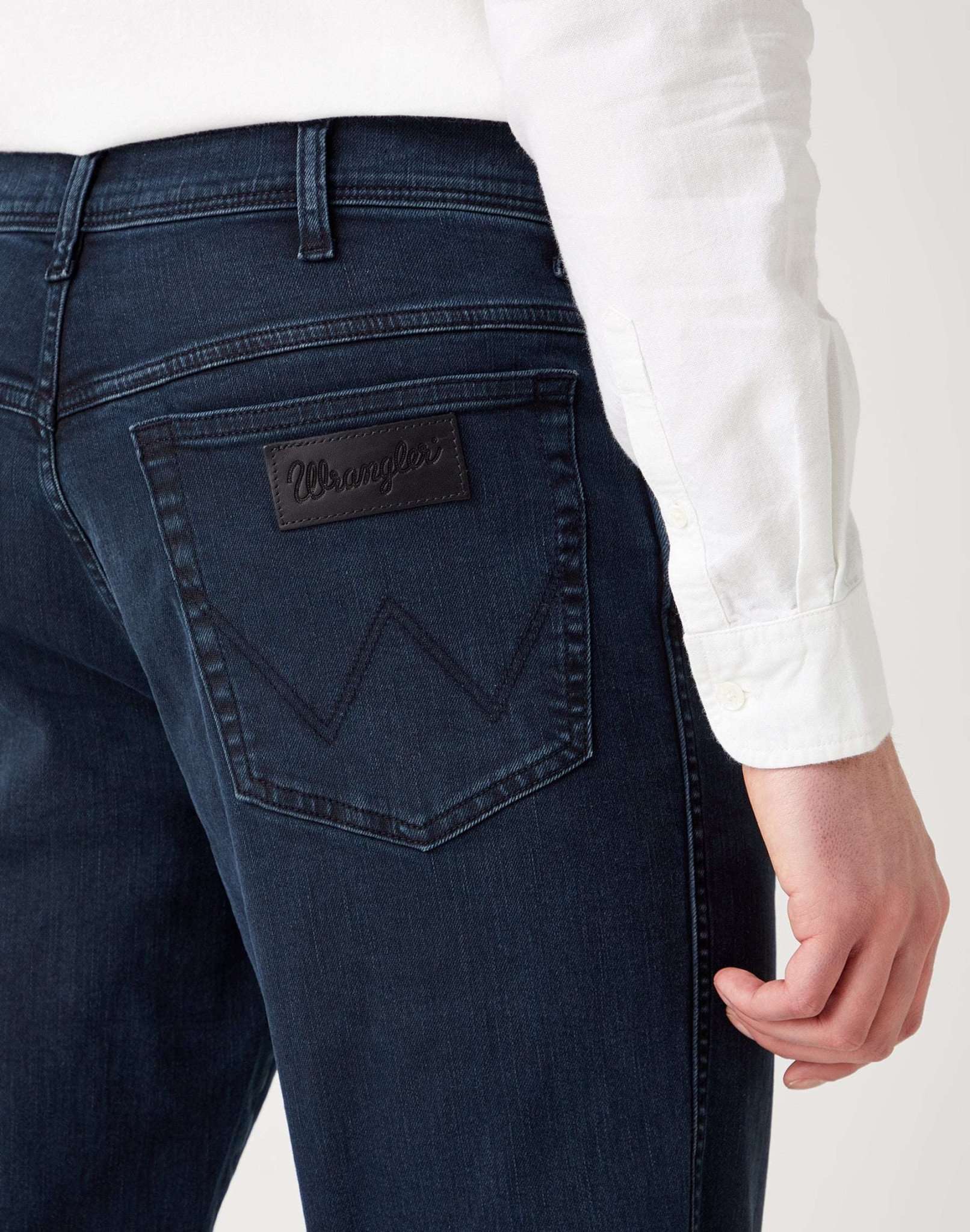 Texas Slim Medium Stretch in Bruised River Jeans Wrangler