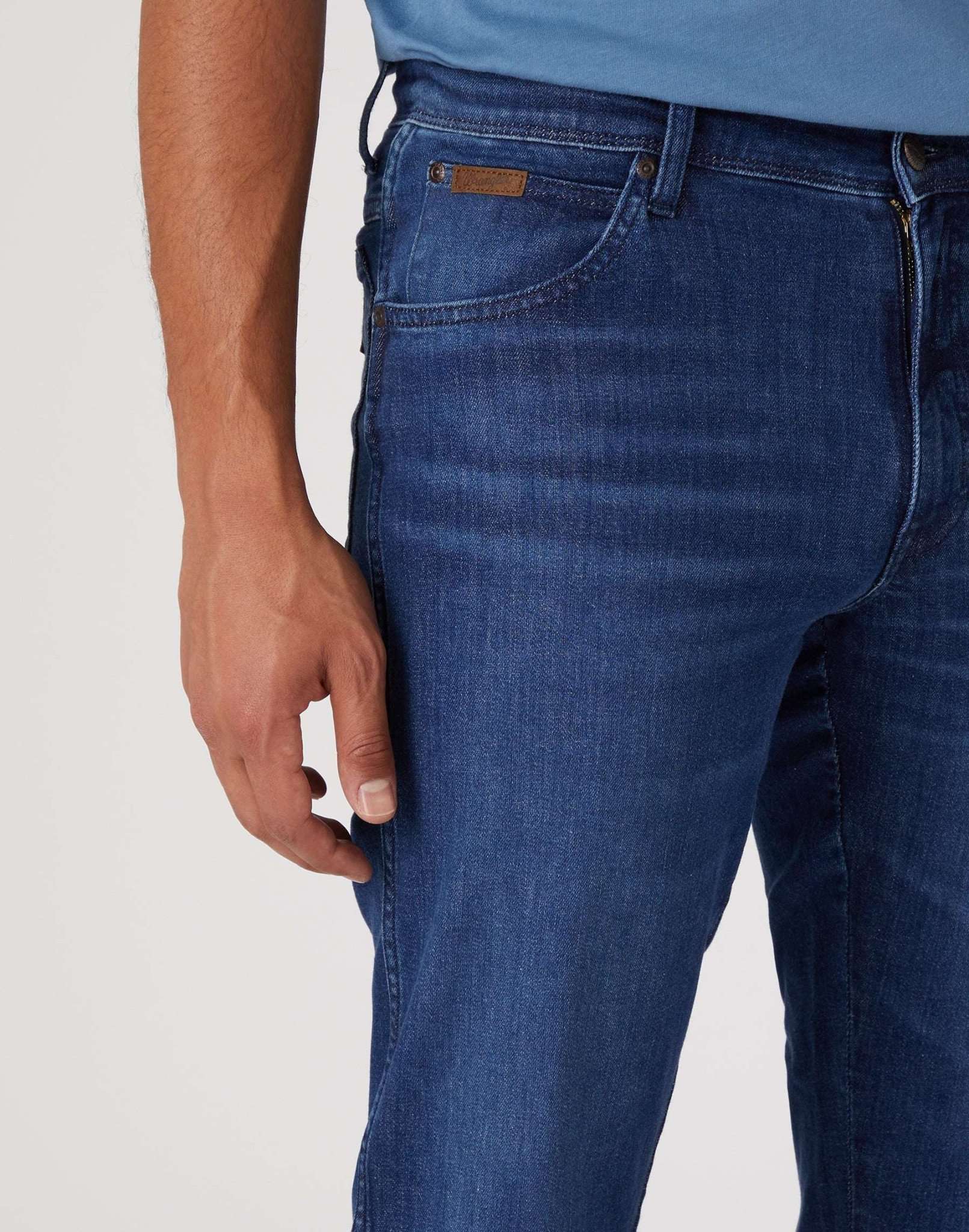 Texas Slim Medium Stretch in Free Way Jeans Wrangler