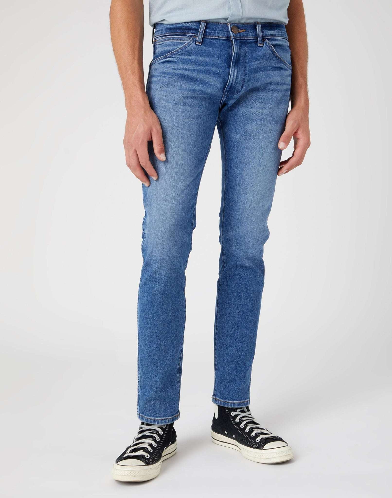 Bryson Low Stretch in Smoke Sea Jeans Wrangler