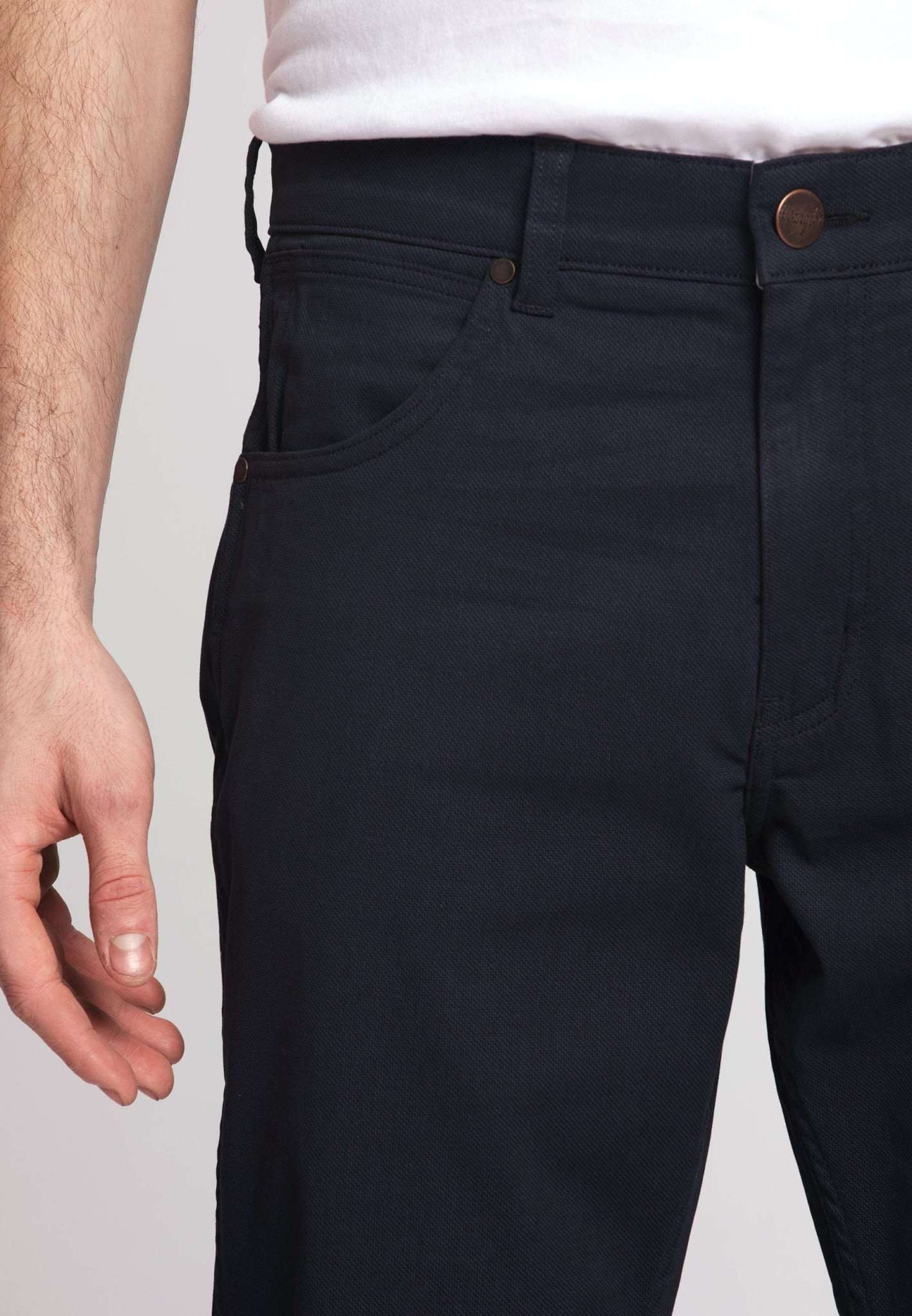 Greensboro twill in dark navy pants Wrangler