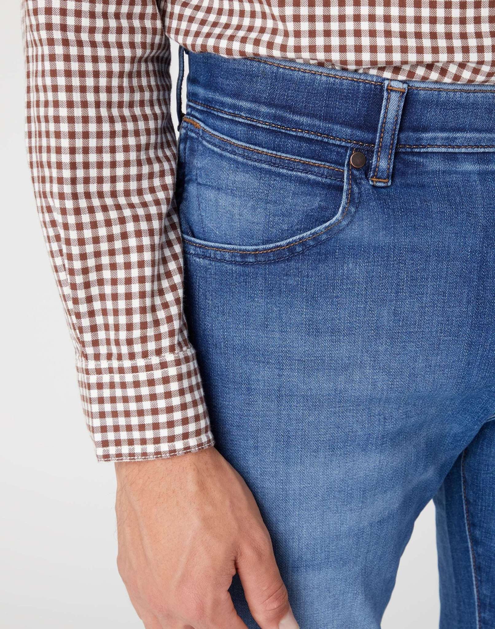 Larston High Stretch in Rough Rided Jeans Wrangler