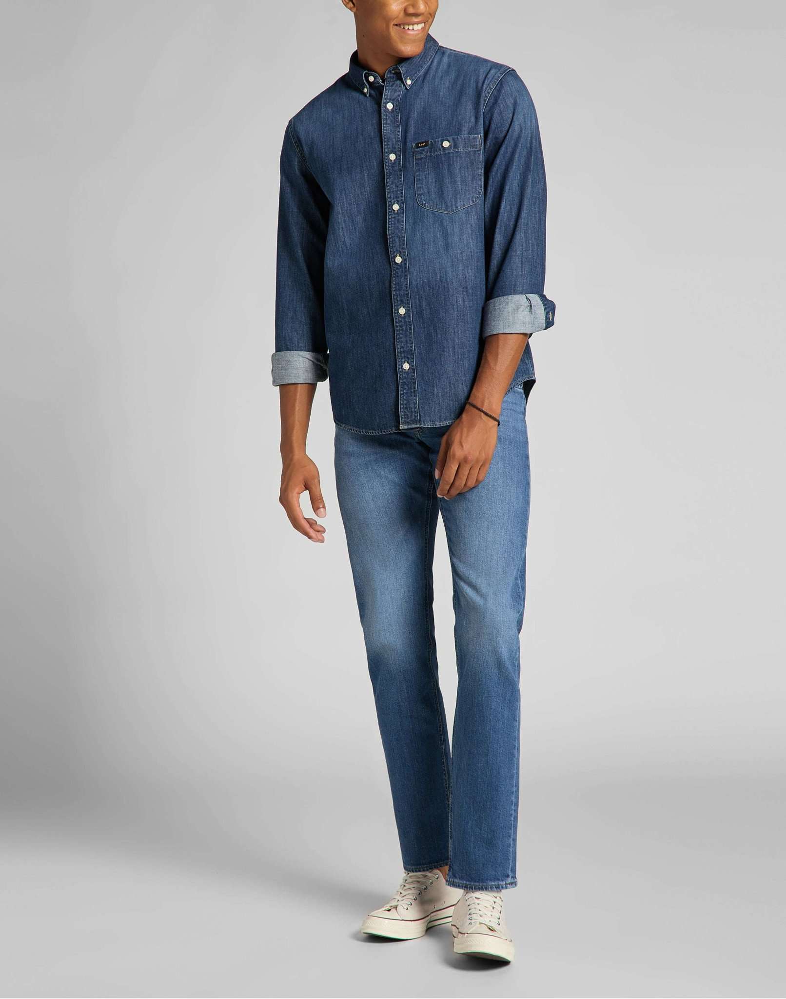 Daren Zip Fly Low Stretch in Dark Freeport Jeans Lee