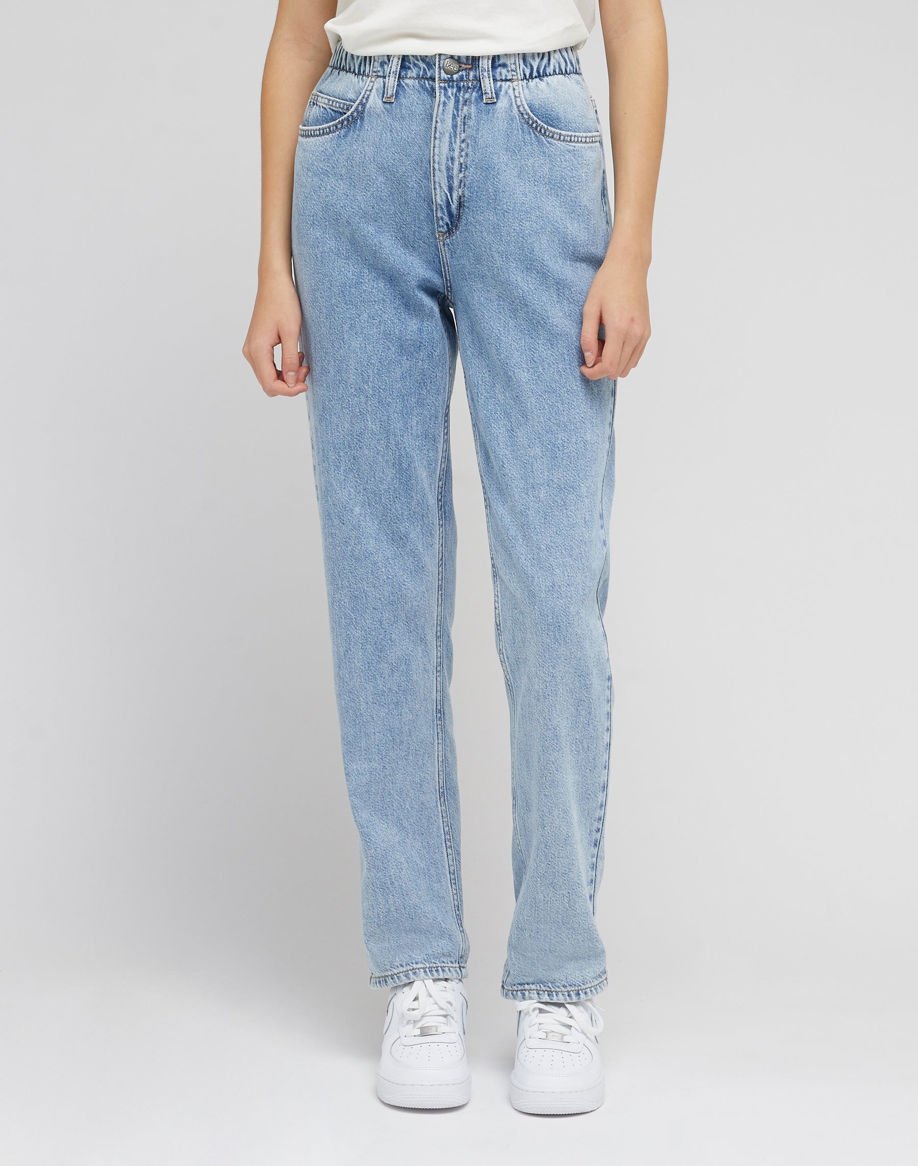 Elasticated Carol in Light Sanctuary Jeans Lee
