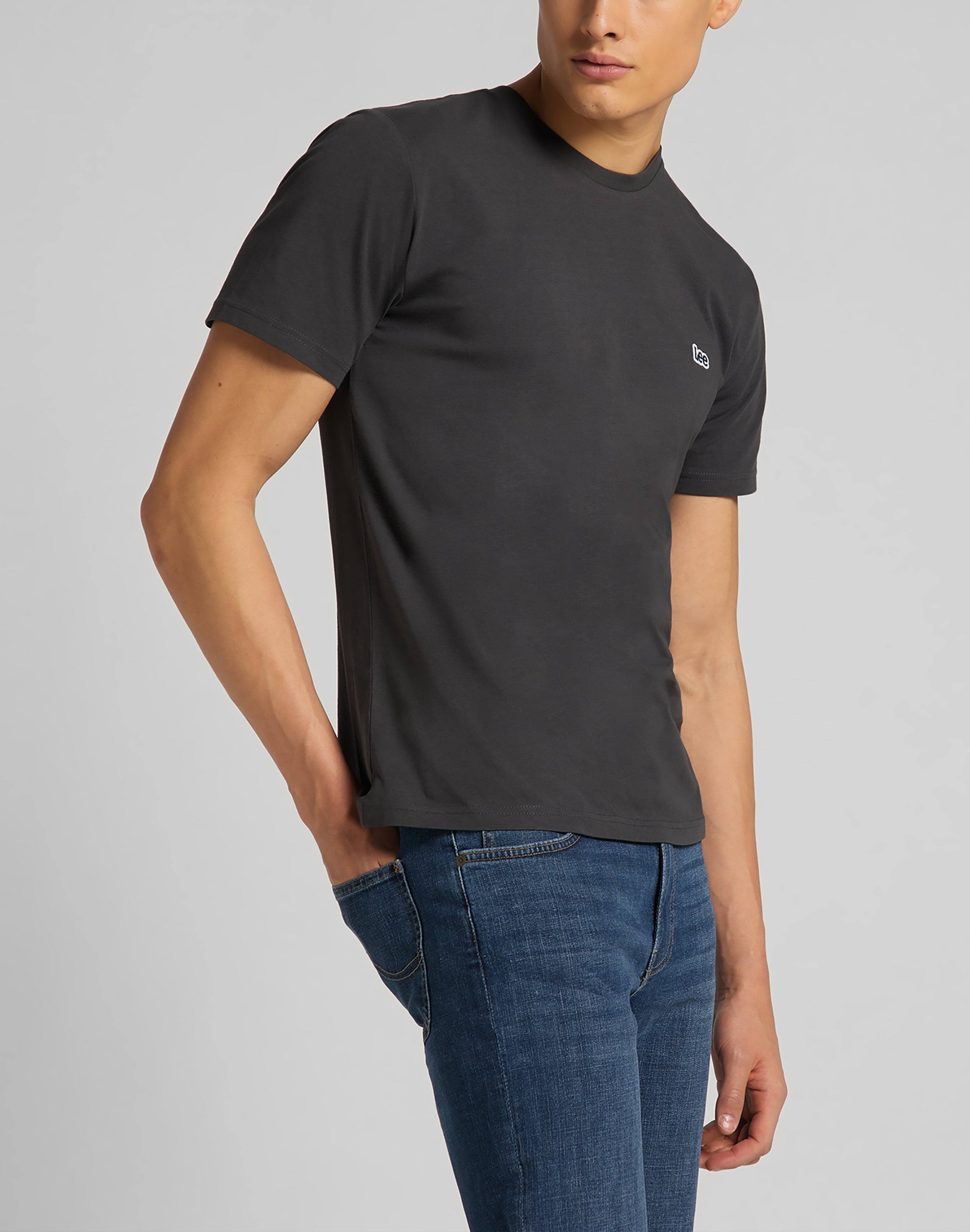 Short Sleeve Patch Logo Tee in Washed Black T-Shirts Lee